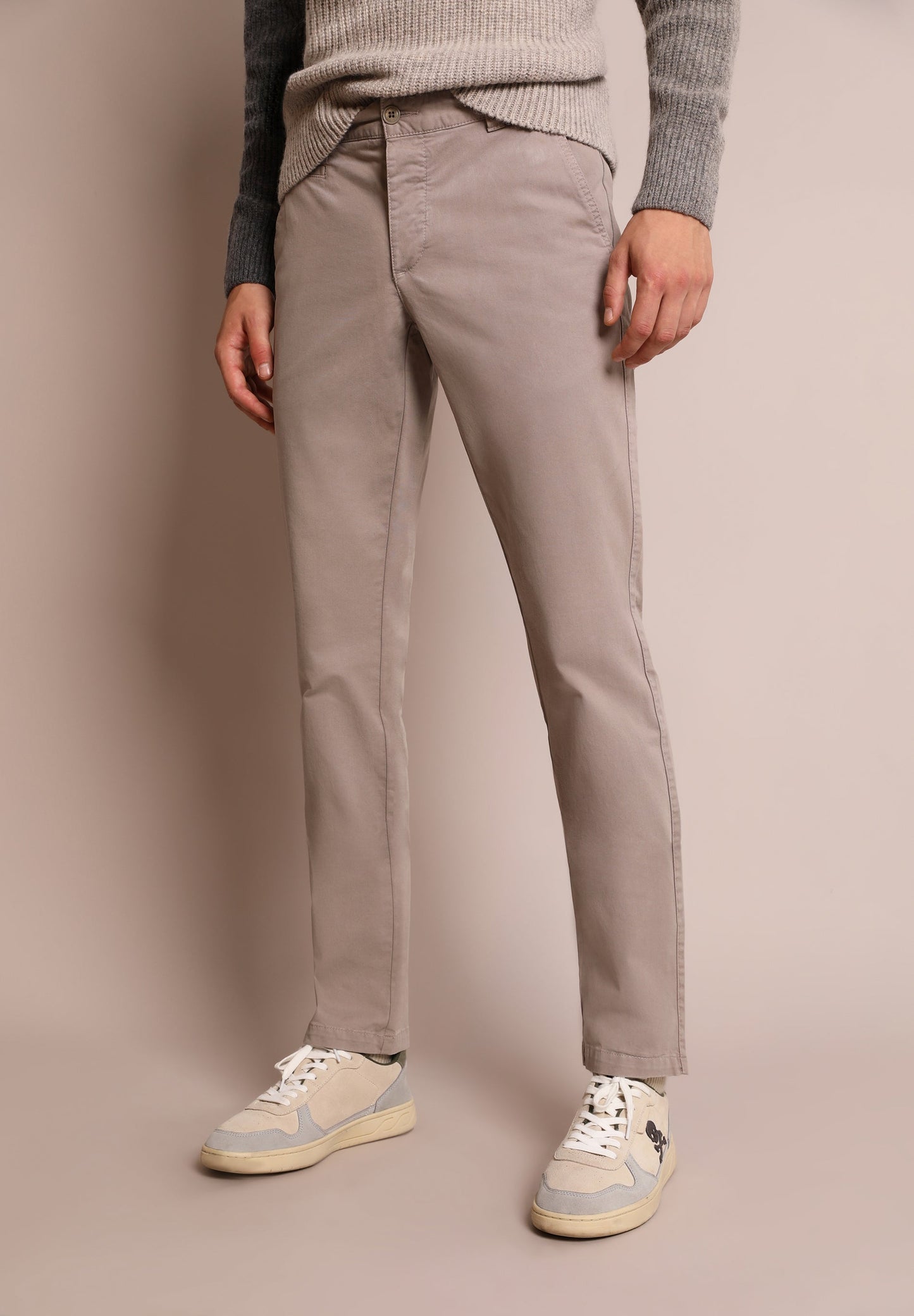 PANTALÓN CHINO CASUAL