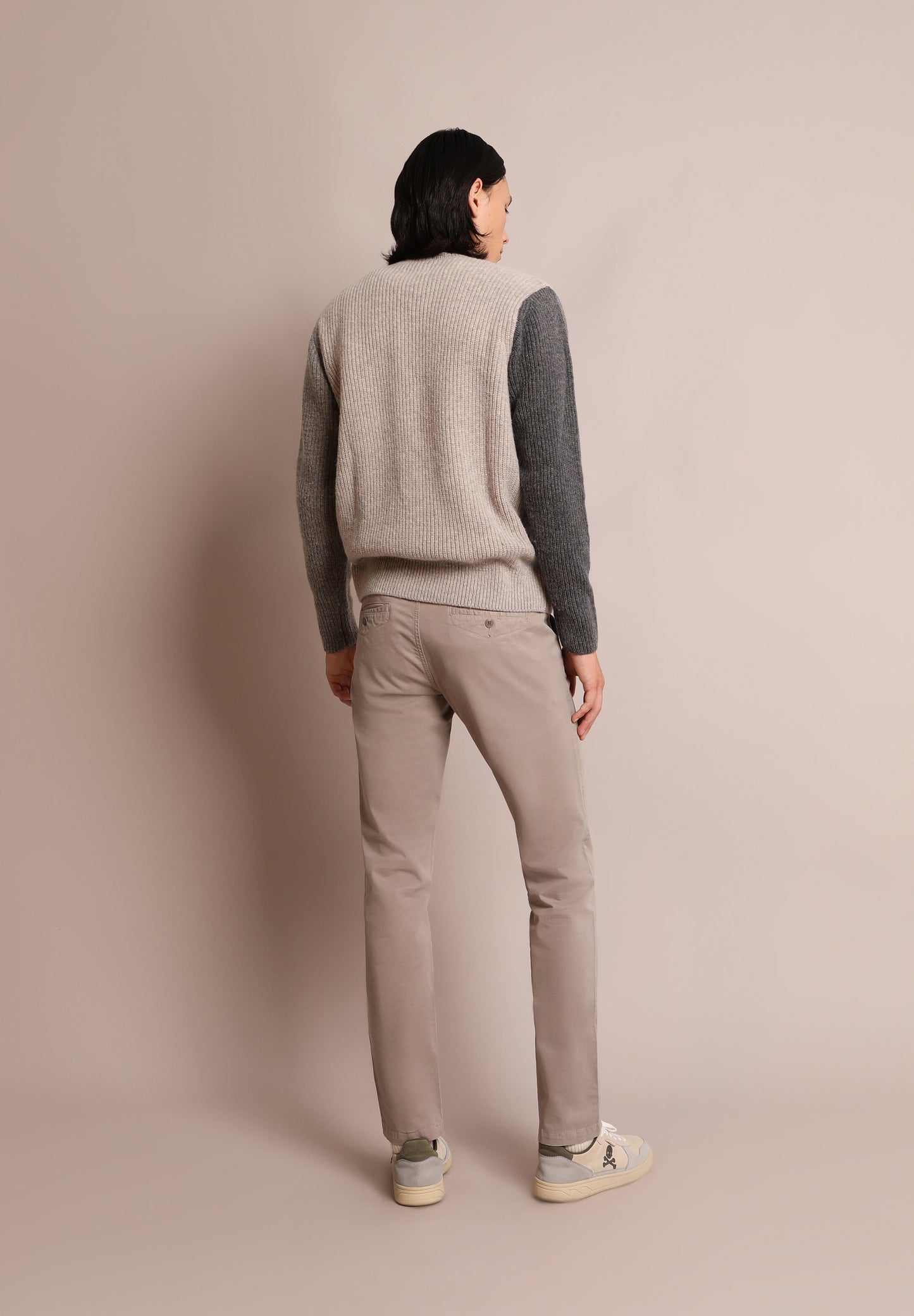 PANTALÓN CHINO CASUAL