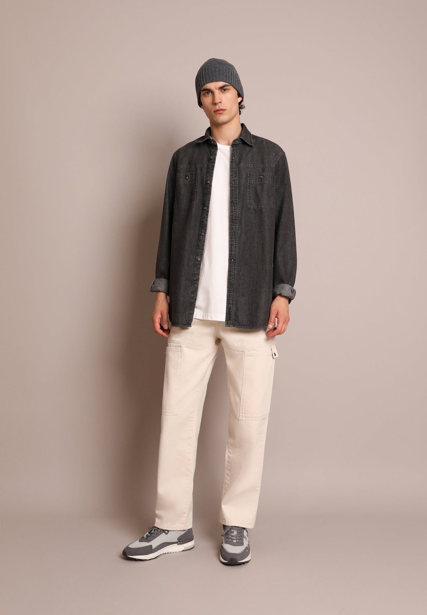 CAMISA DENIM BOLSILLOS CON BOTÓN