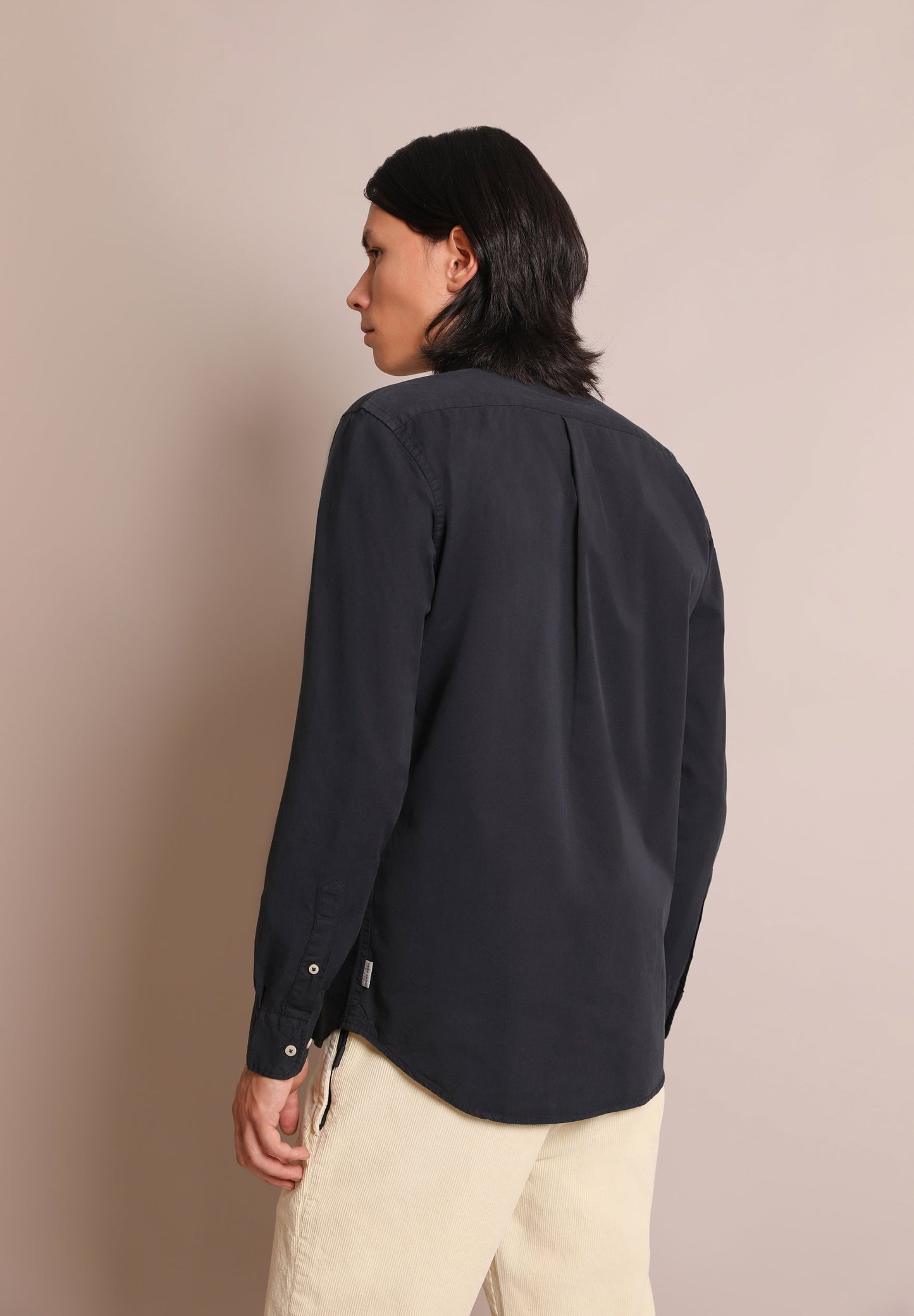 CAMISA CUELLO BOTONES CALAVERA TONO