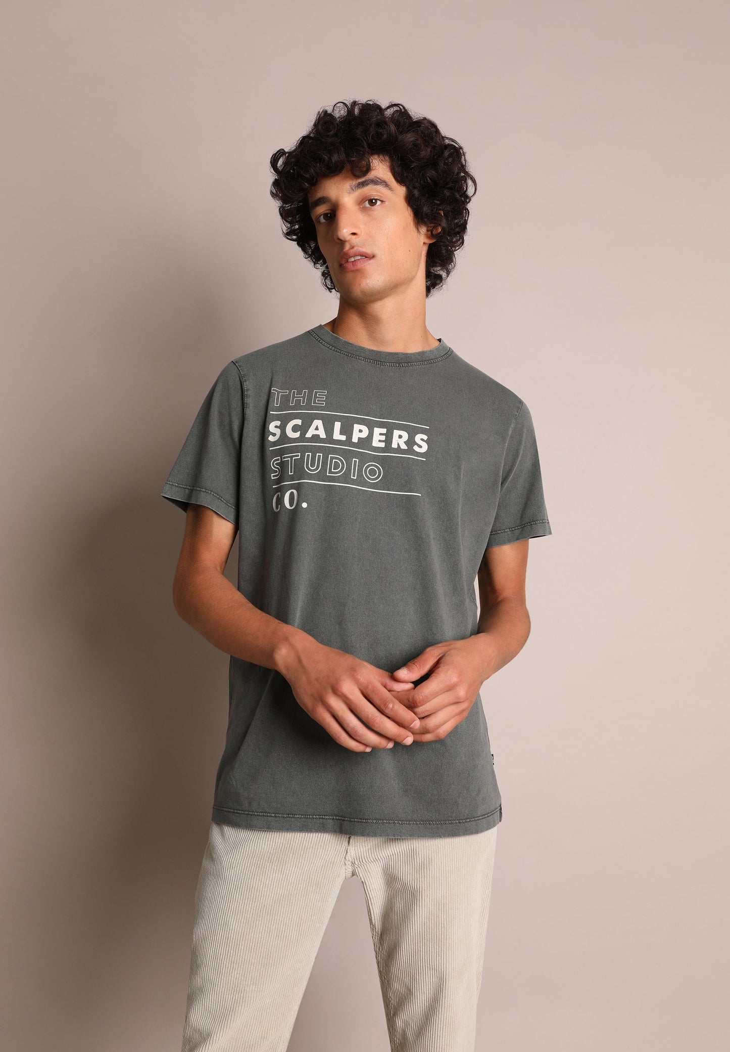 CAMISETA LAVADA SCALPERS STUDIO