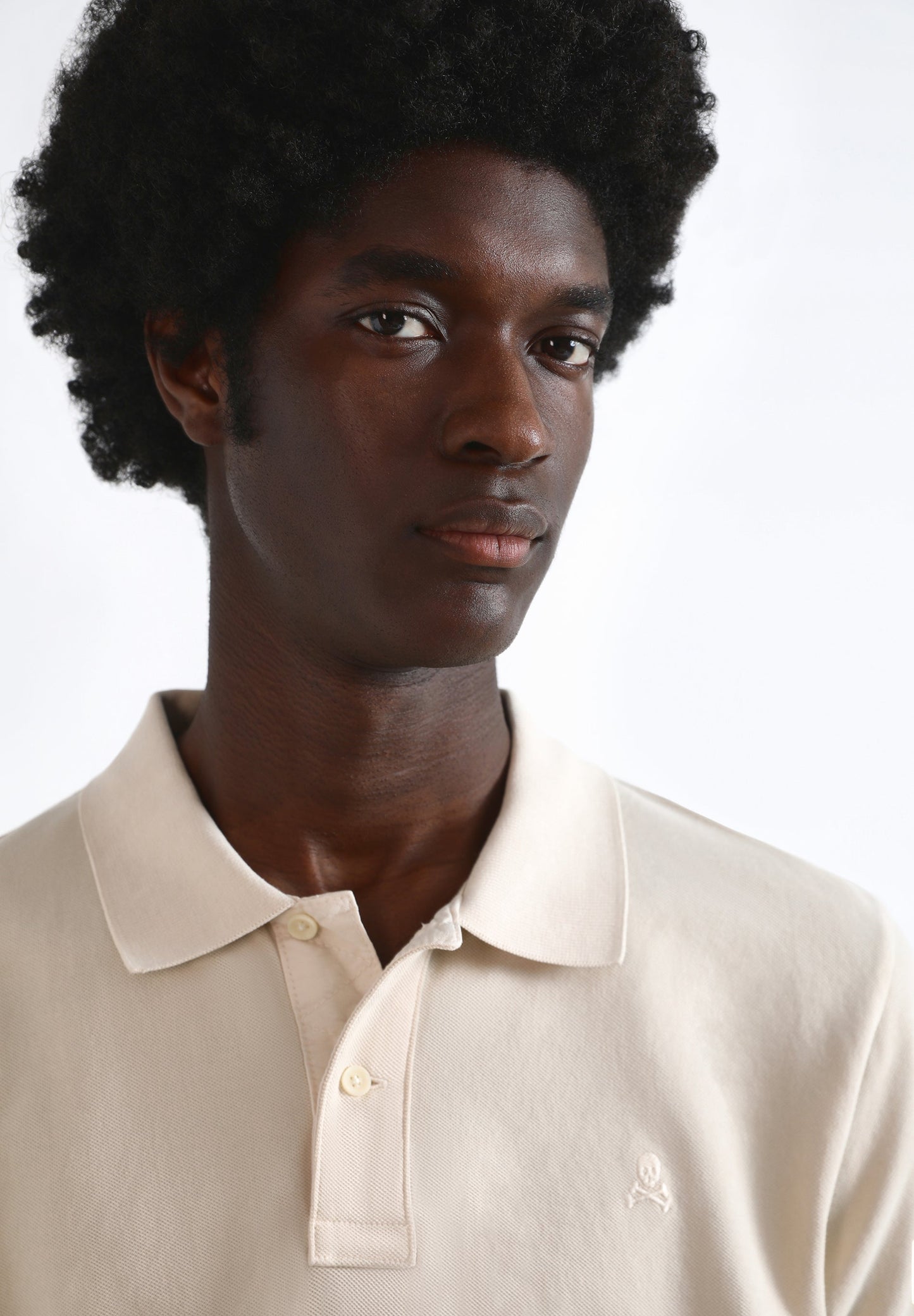 POLO BÁSICO CALAVERA