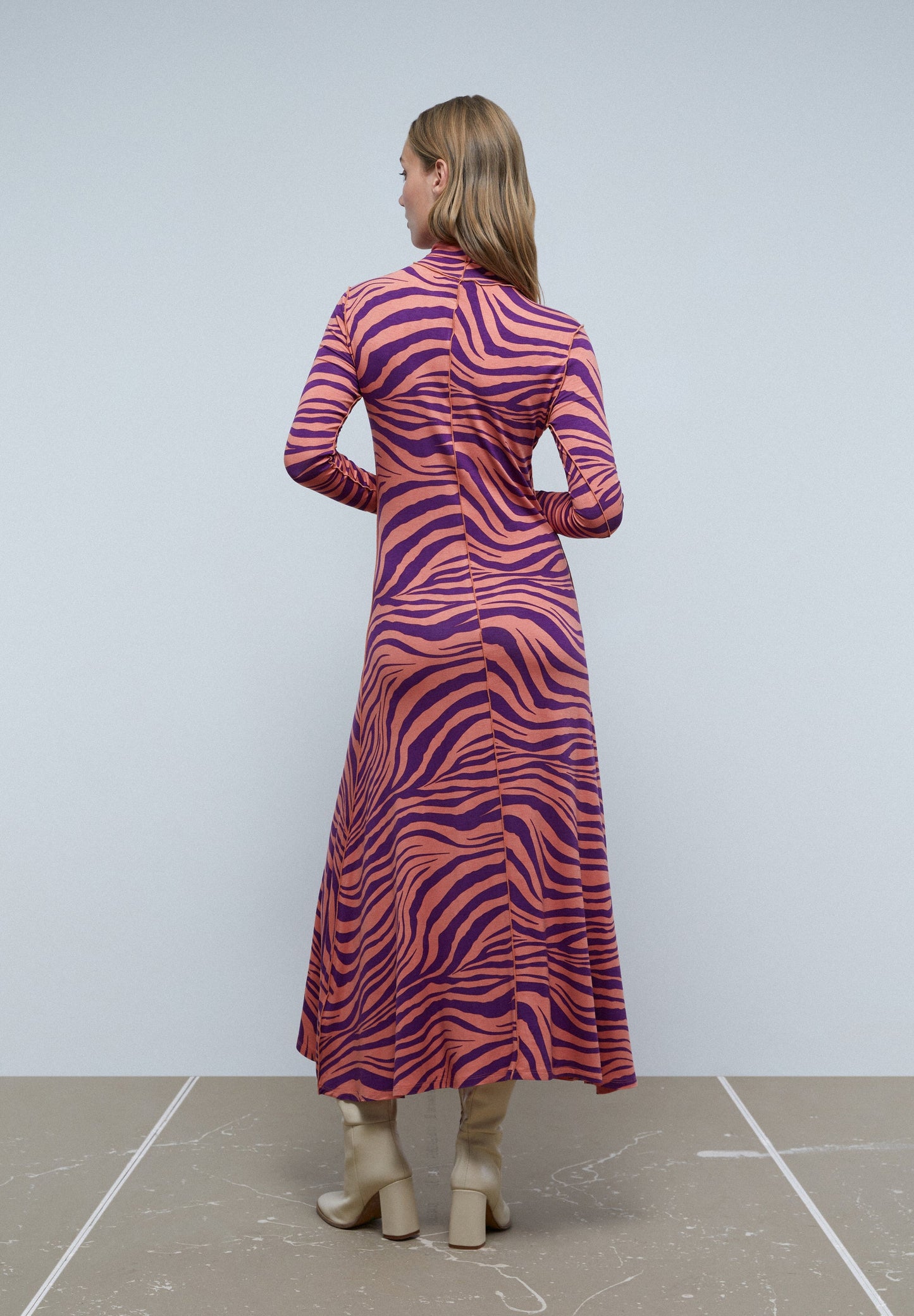 VESTIDO MIDI CEBRA