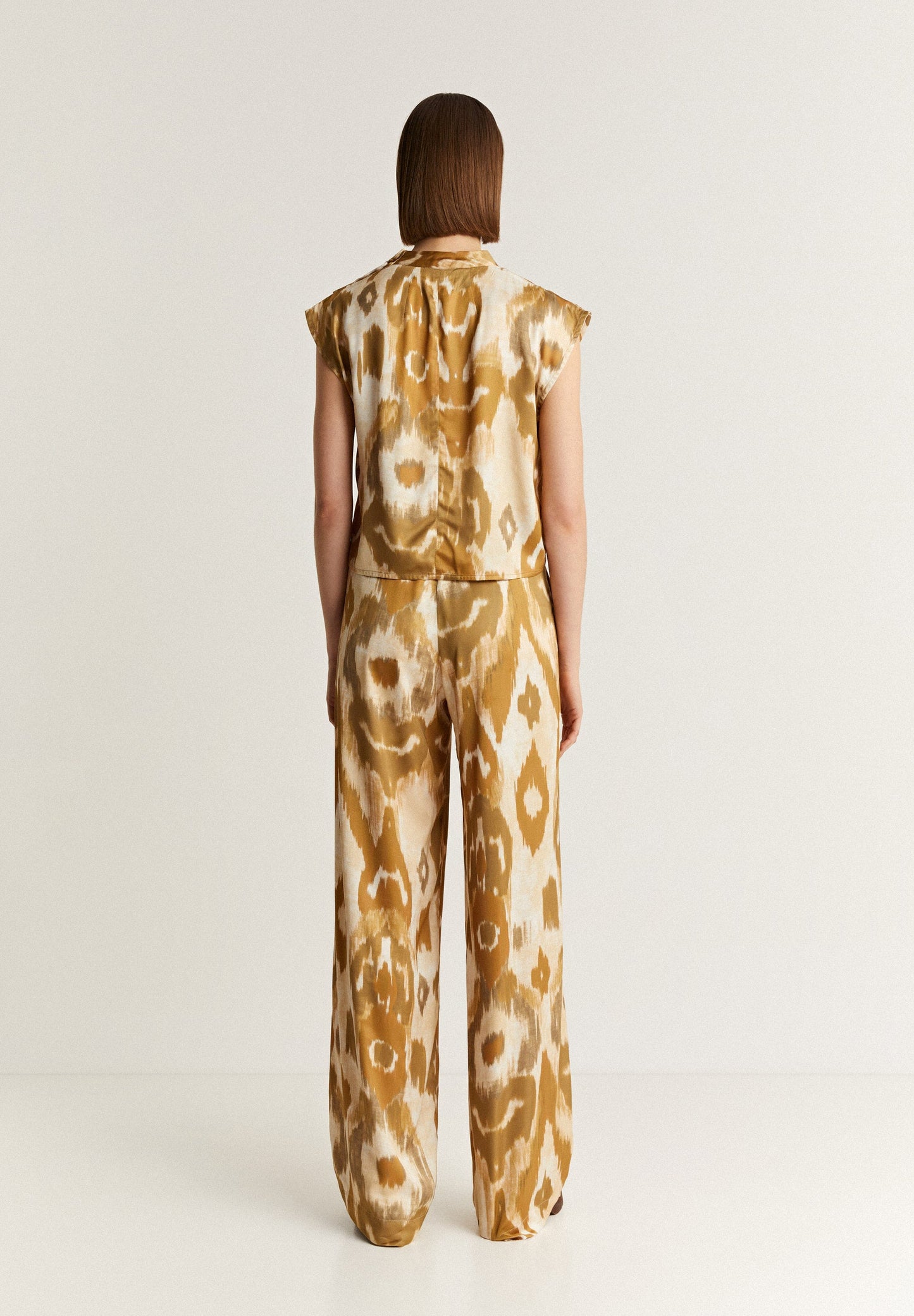 PANTALÓN FLUIDO ANIMAL PRINT