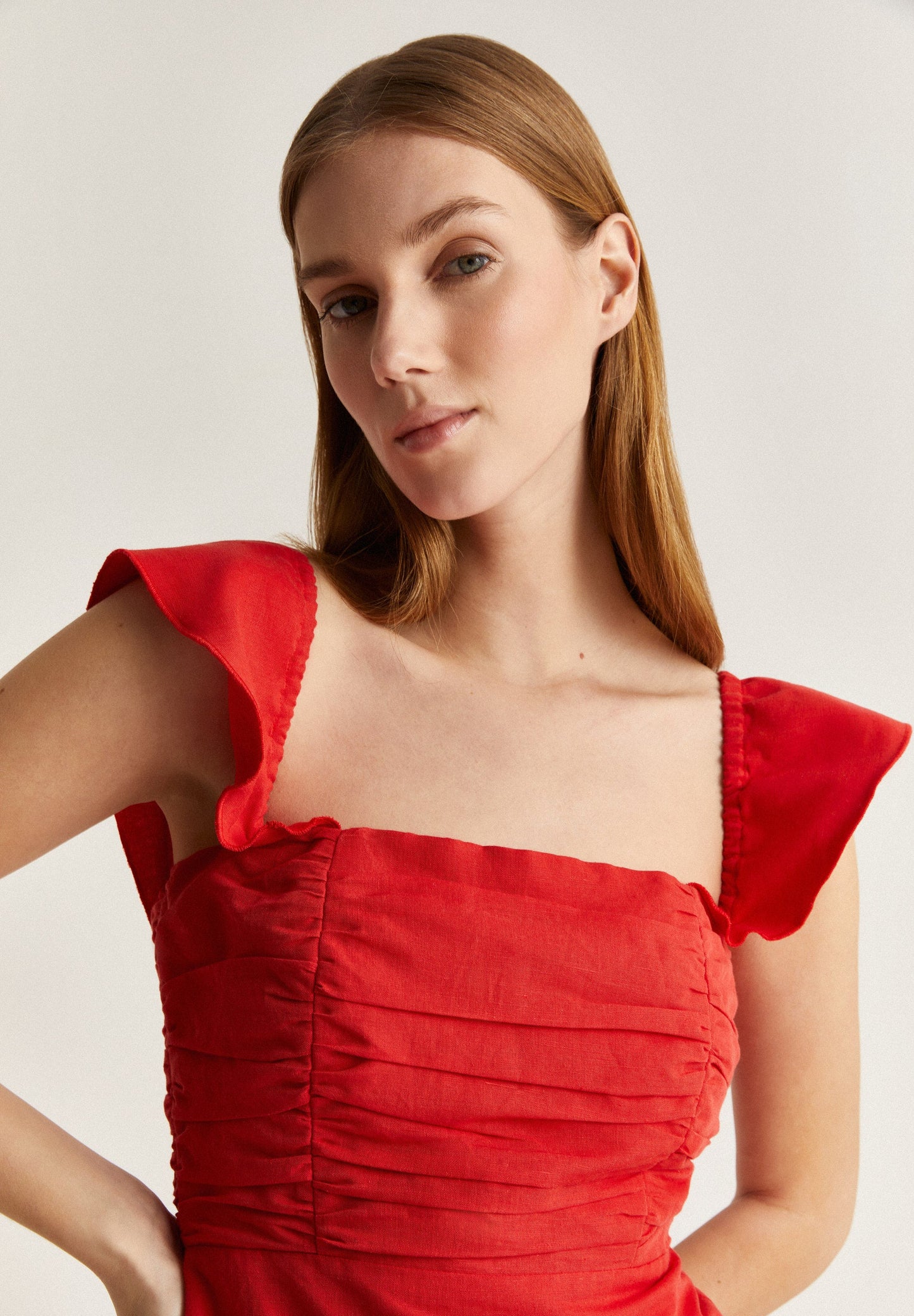 VESTIDO LINO MIDI DRAPEADO PECHO