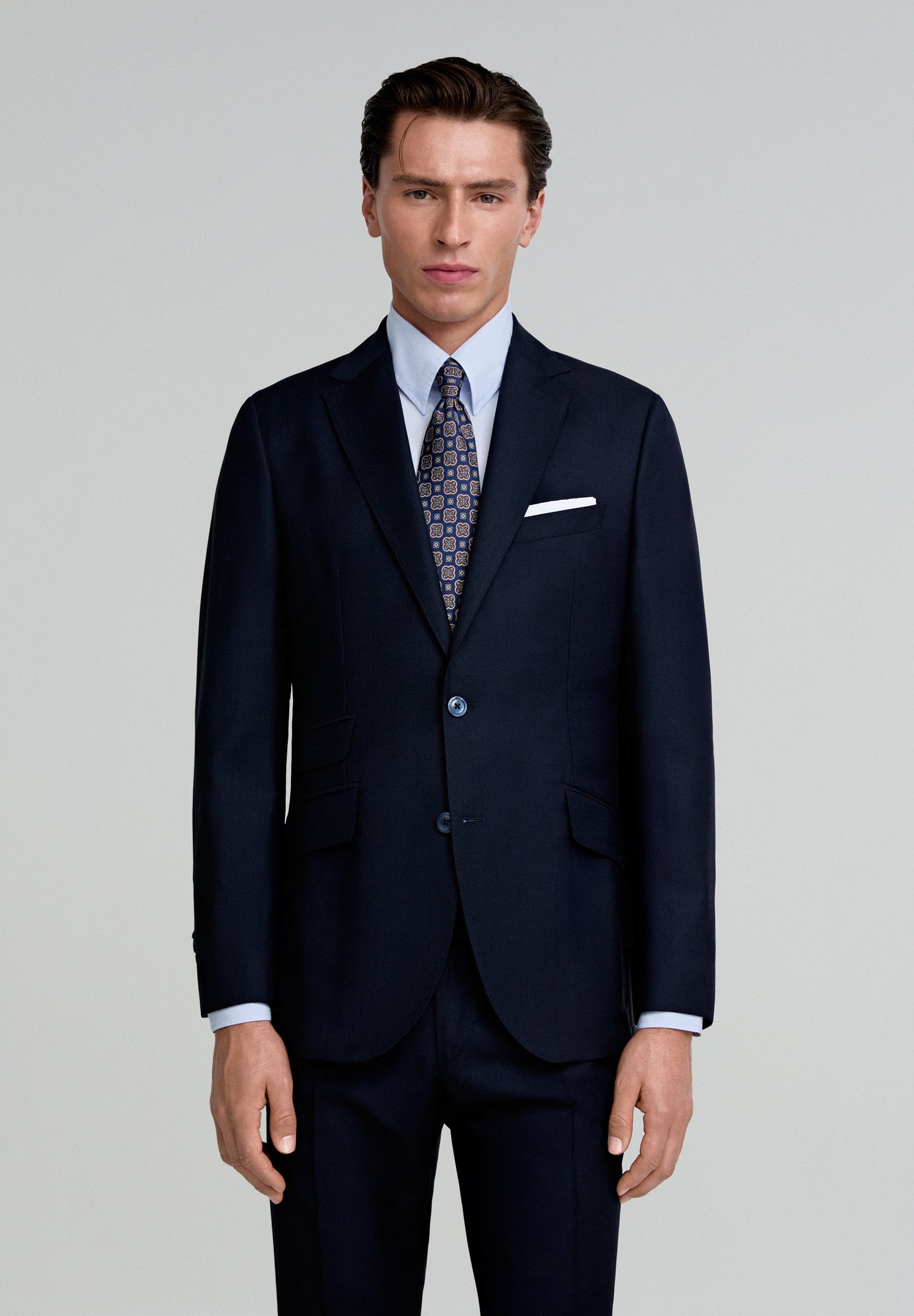 NEW DRESSY SUIT I