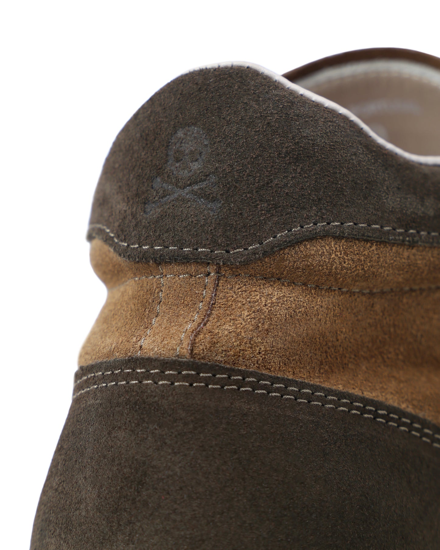 SNEAKERS BOTA ANTE KAKHI