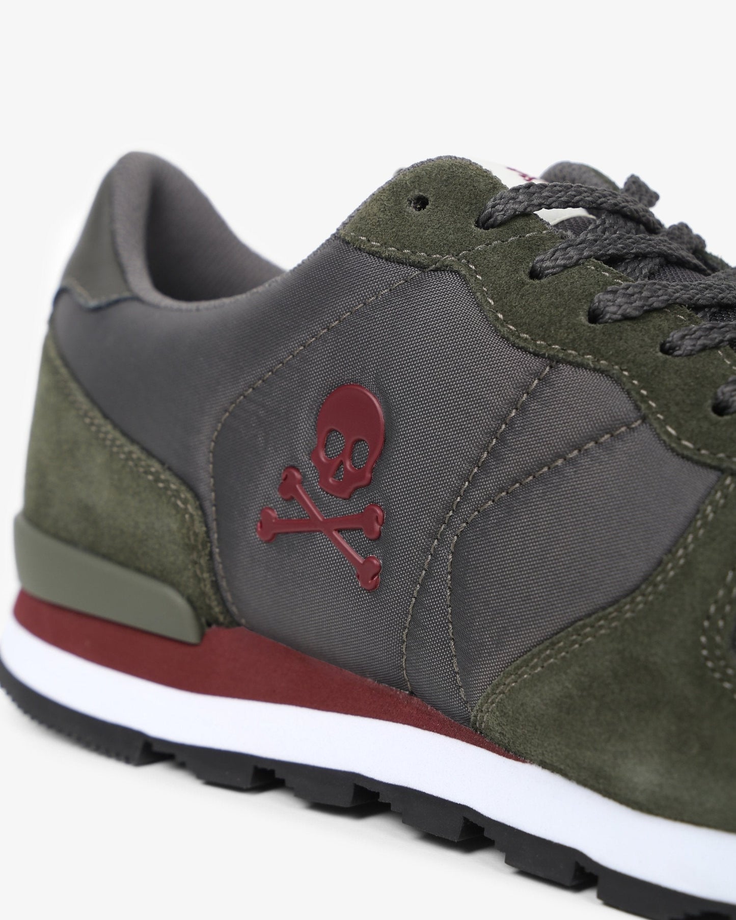 SNEAKERS SERRAJE FOLK