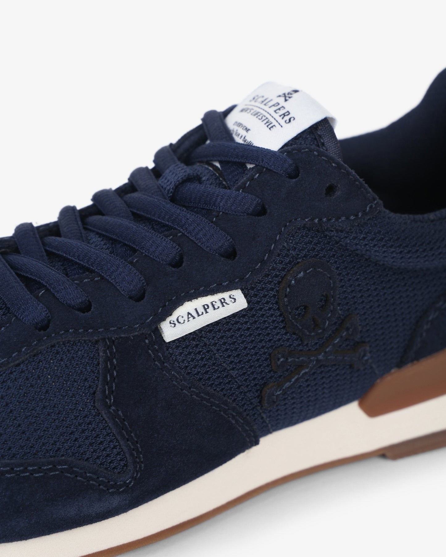 SNEAKERS COMBINADAS NATURAL INSIGNIA