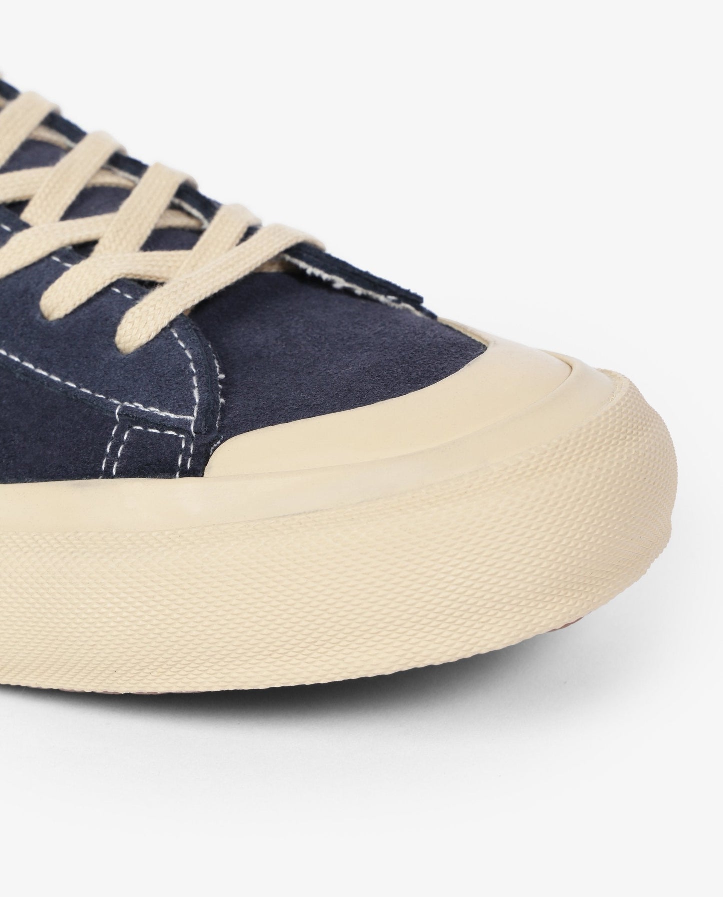 SNEAKERS ANTE FRIDAY