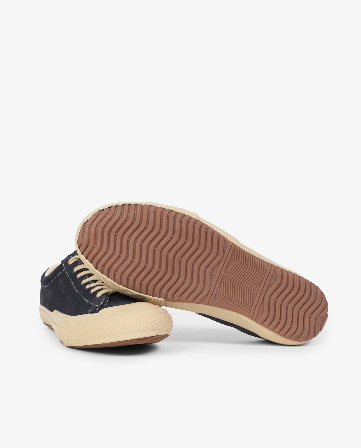 SNEAKERS ANTE FRIDAY