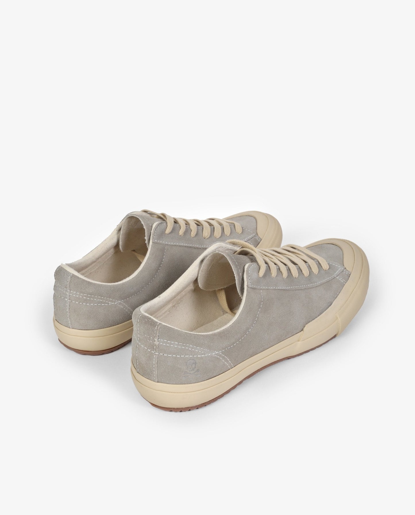 SNEAKERS ANTE FRIDAY