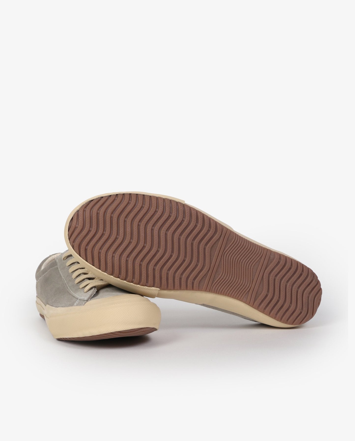 SNEAKERS ANTE FRIDAY