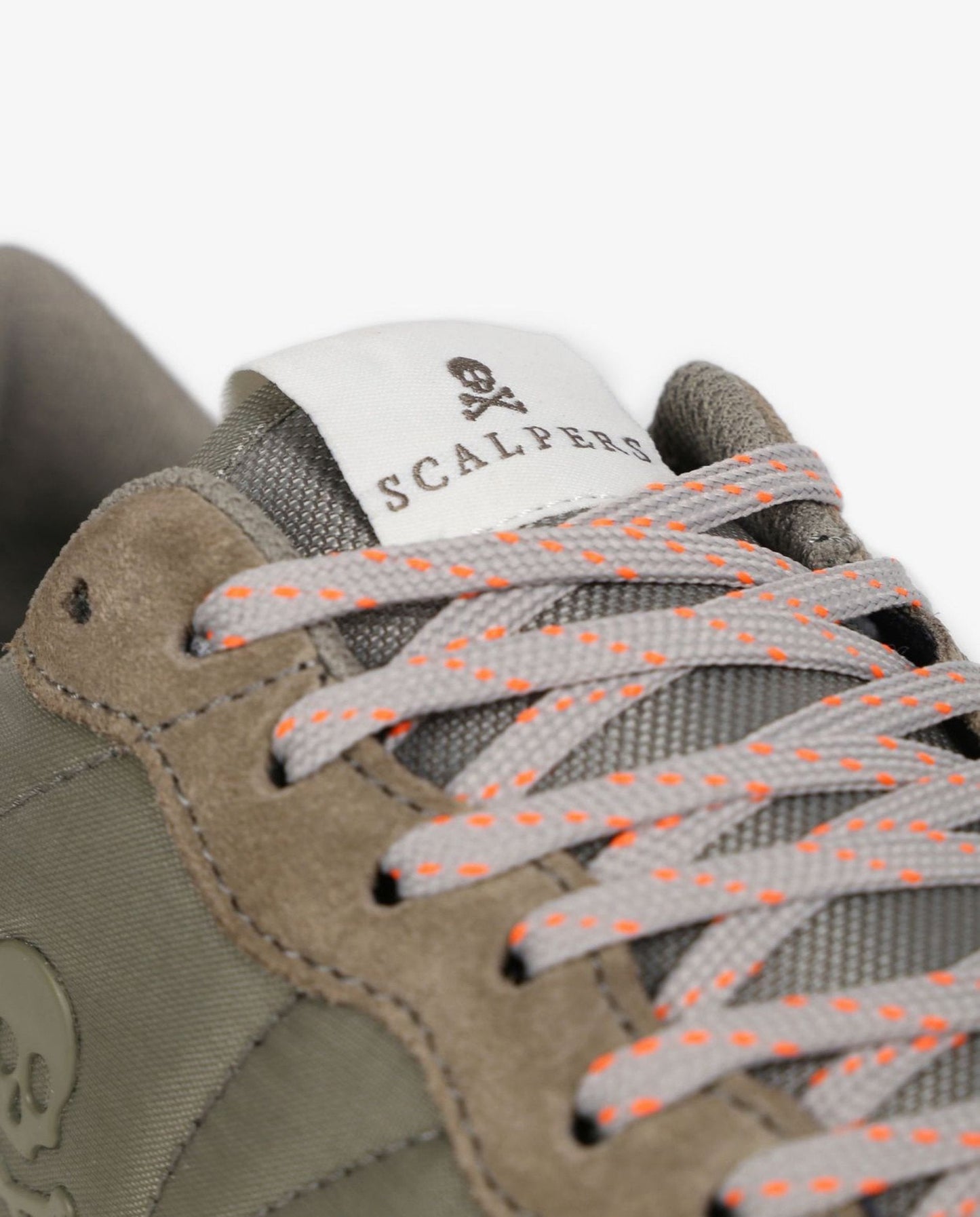 SNEAKERS SERRAJE FOLK