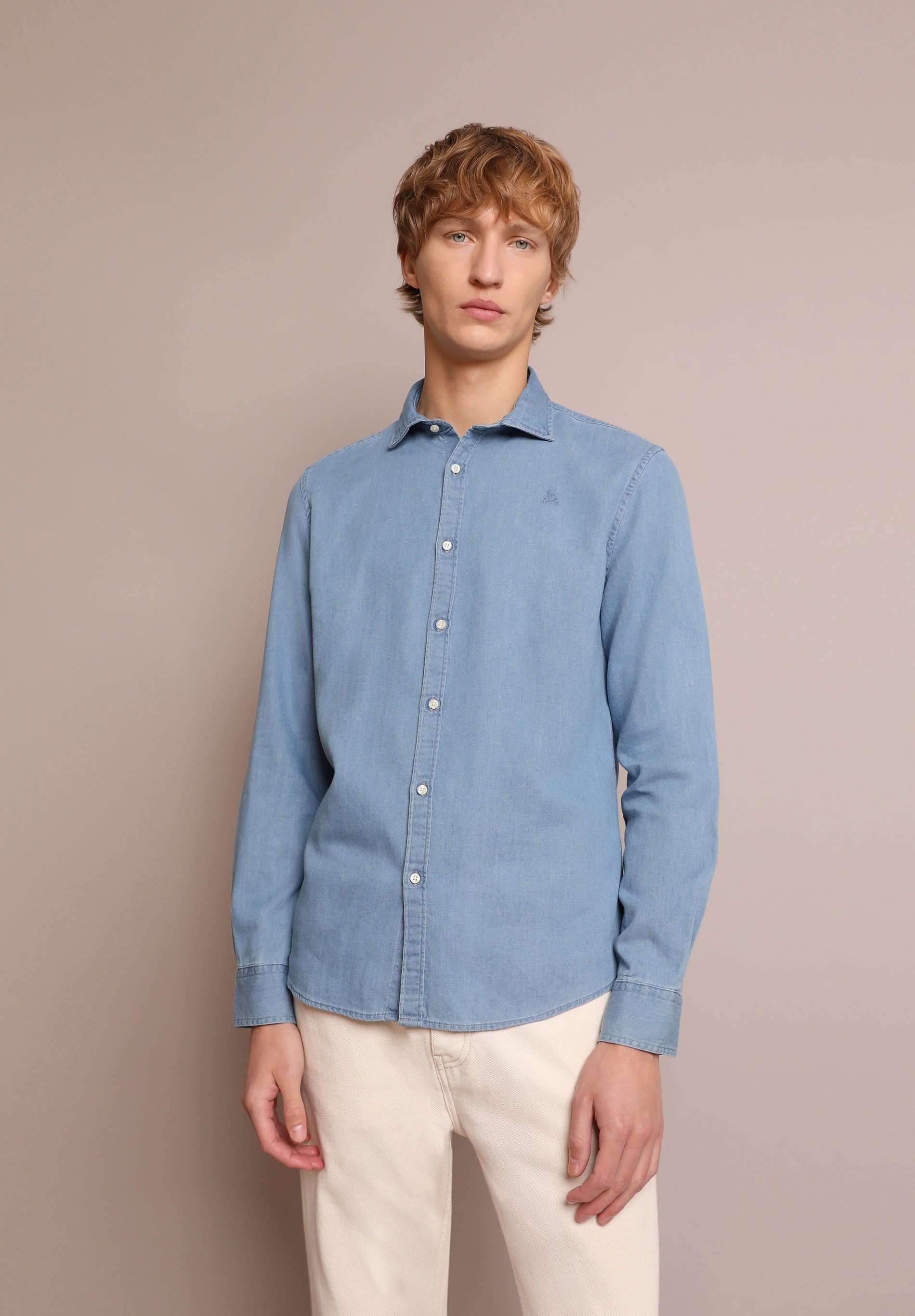 CAMISA DENIM BÁSICA