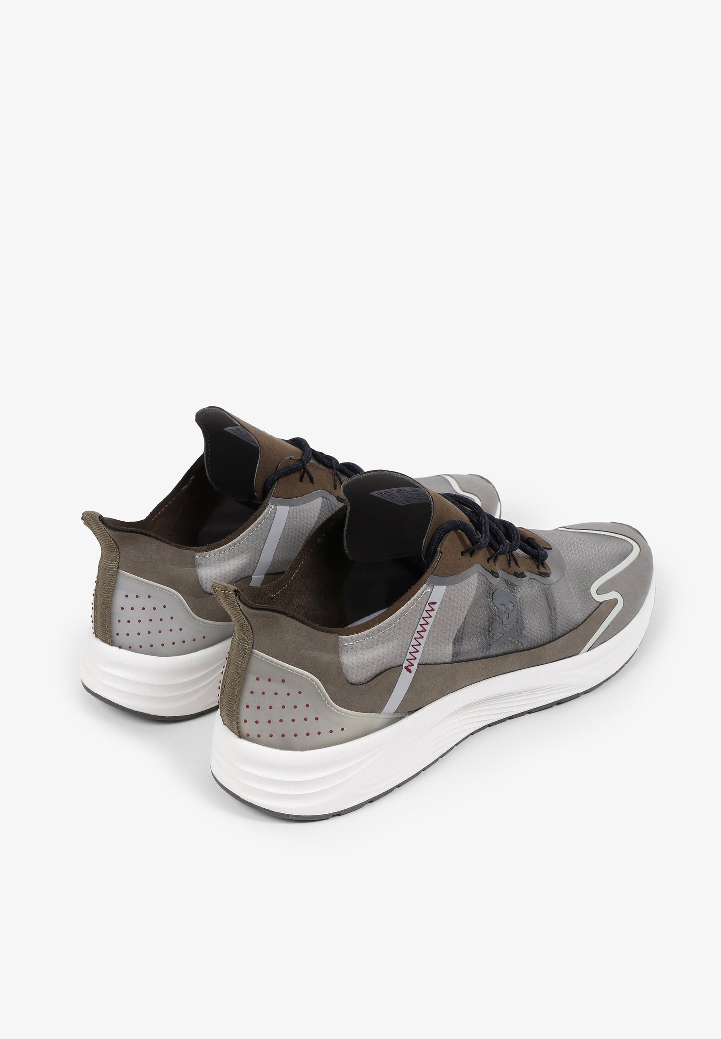 SNEAKERS TÉCNICAS LIGERAS