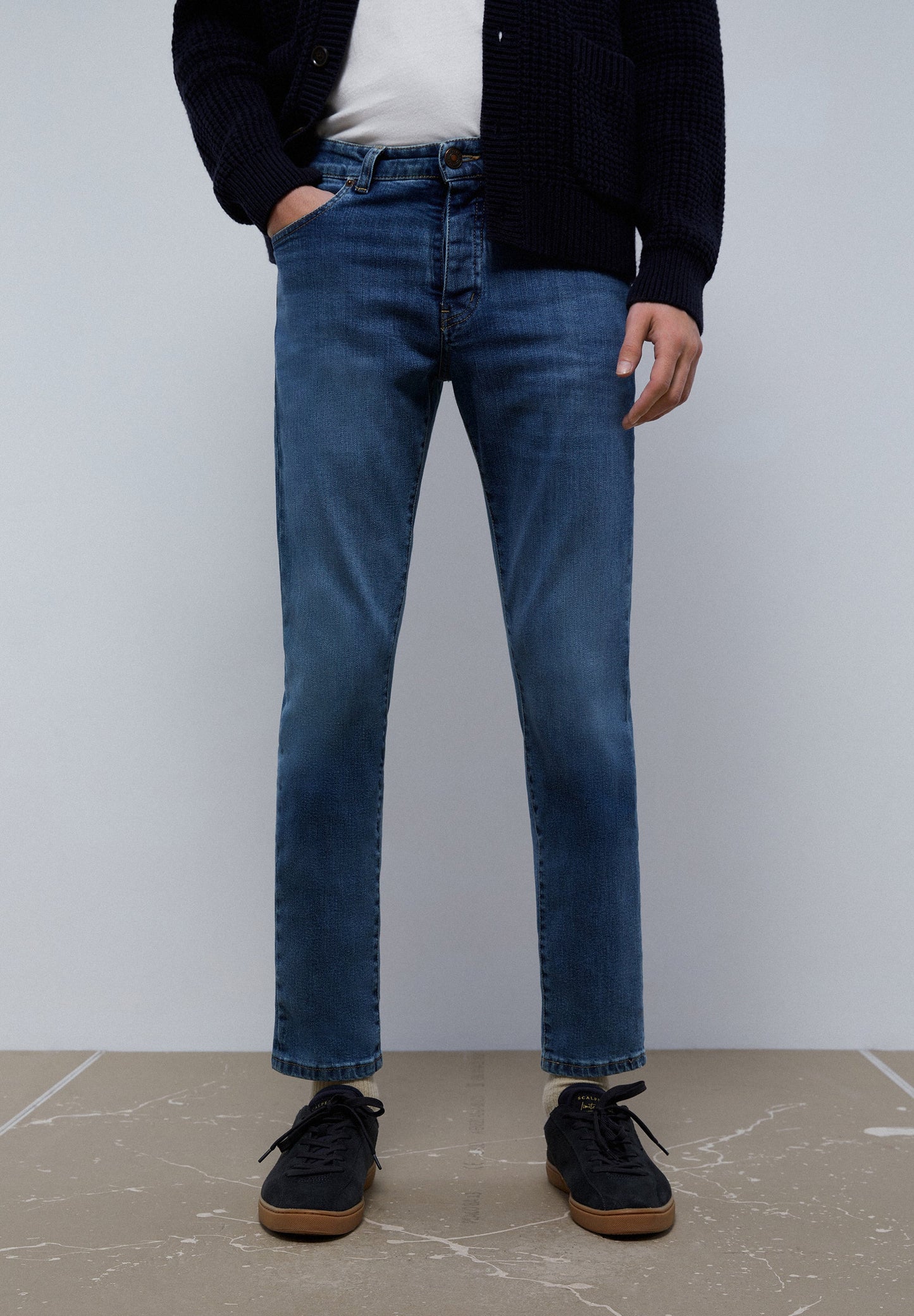 JEANS BÁSICOS SLIM FIT