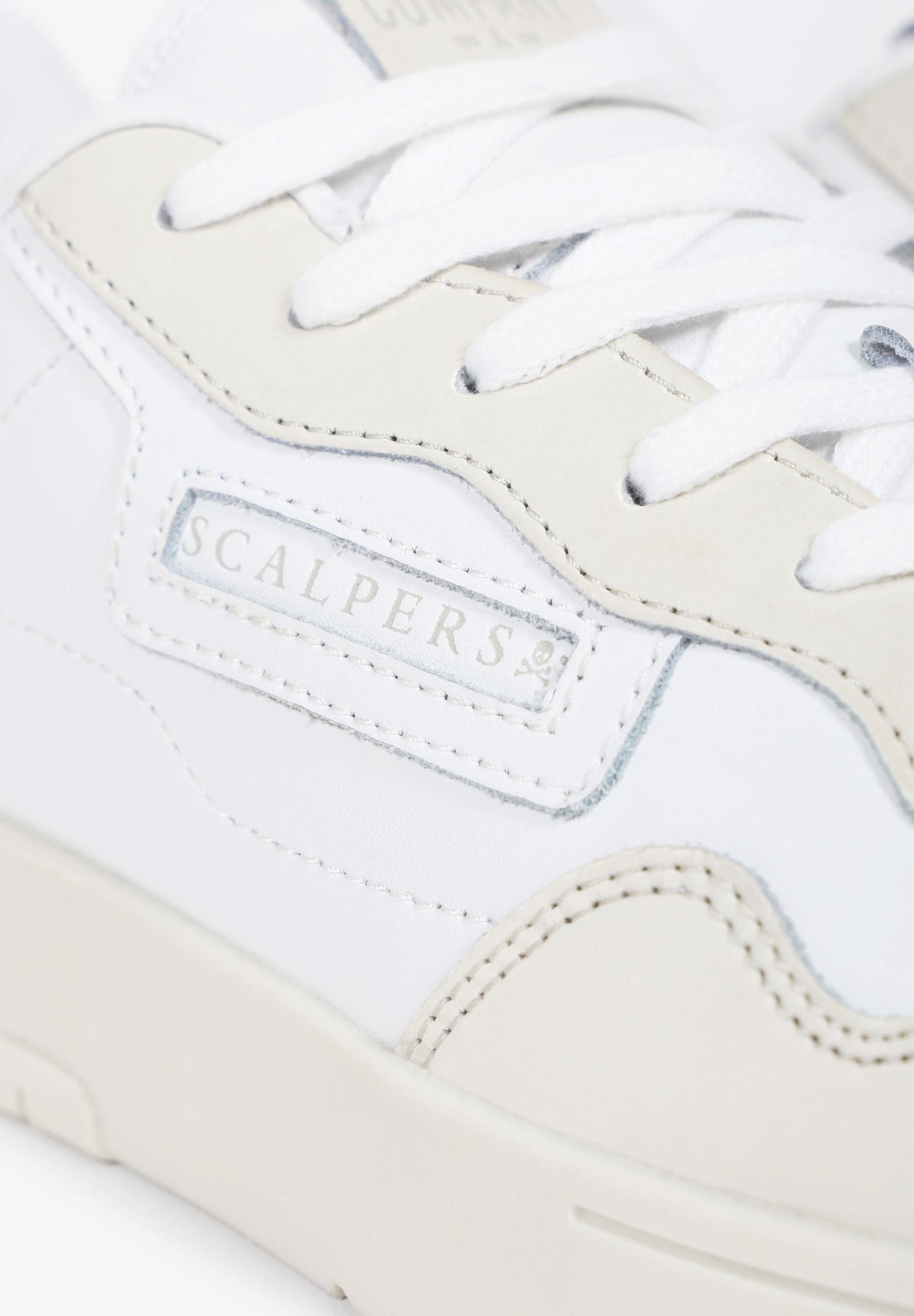 SNEAKERS PIEL