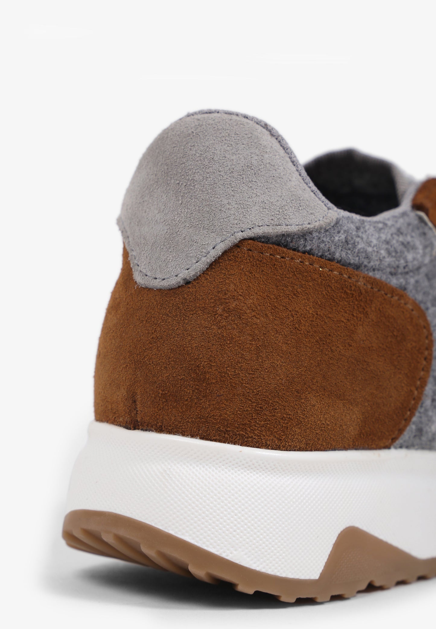 SNEAKERS SUELA ANCHA