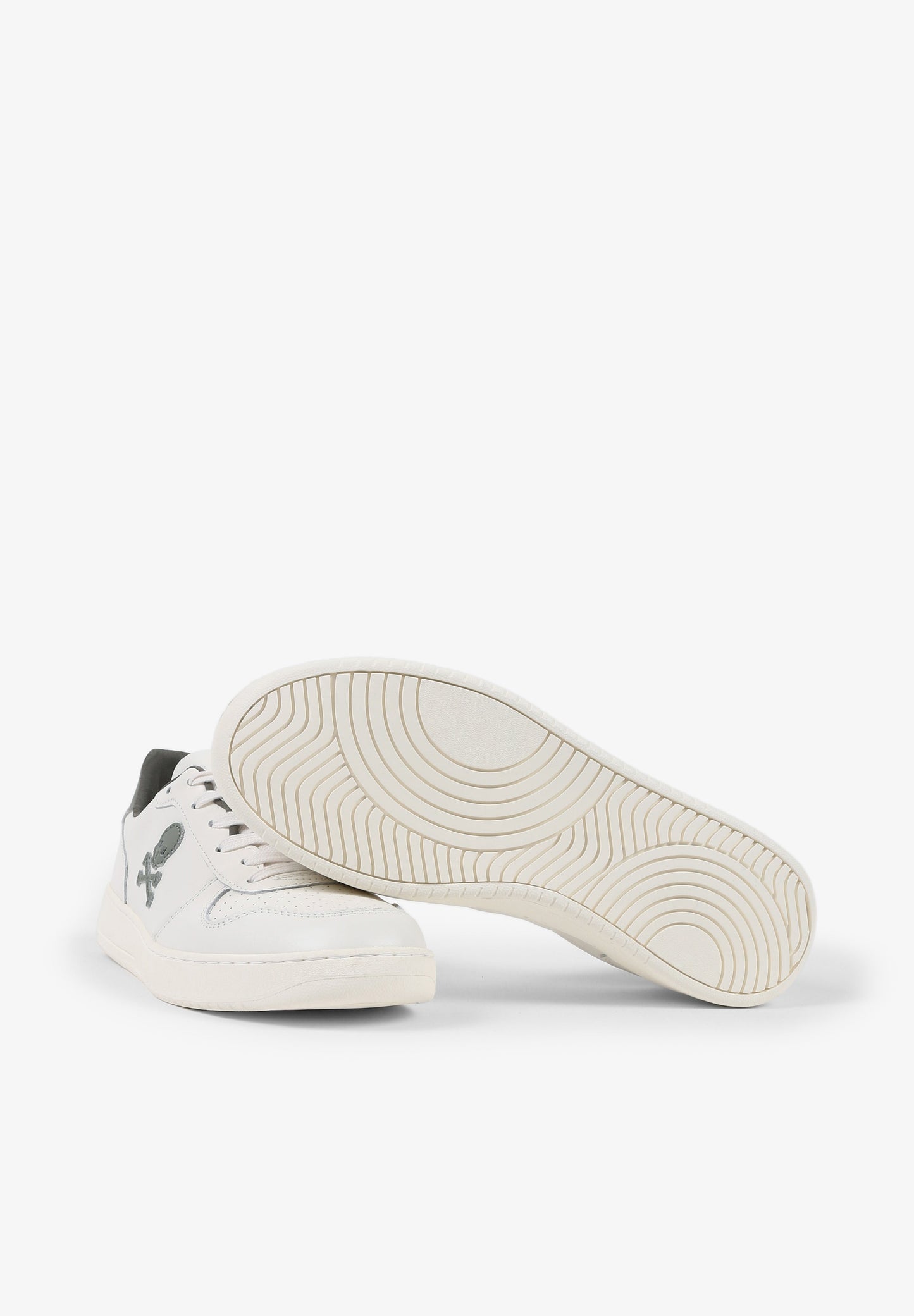 SNEAKERS PIEL DETALLE CONTRASTE