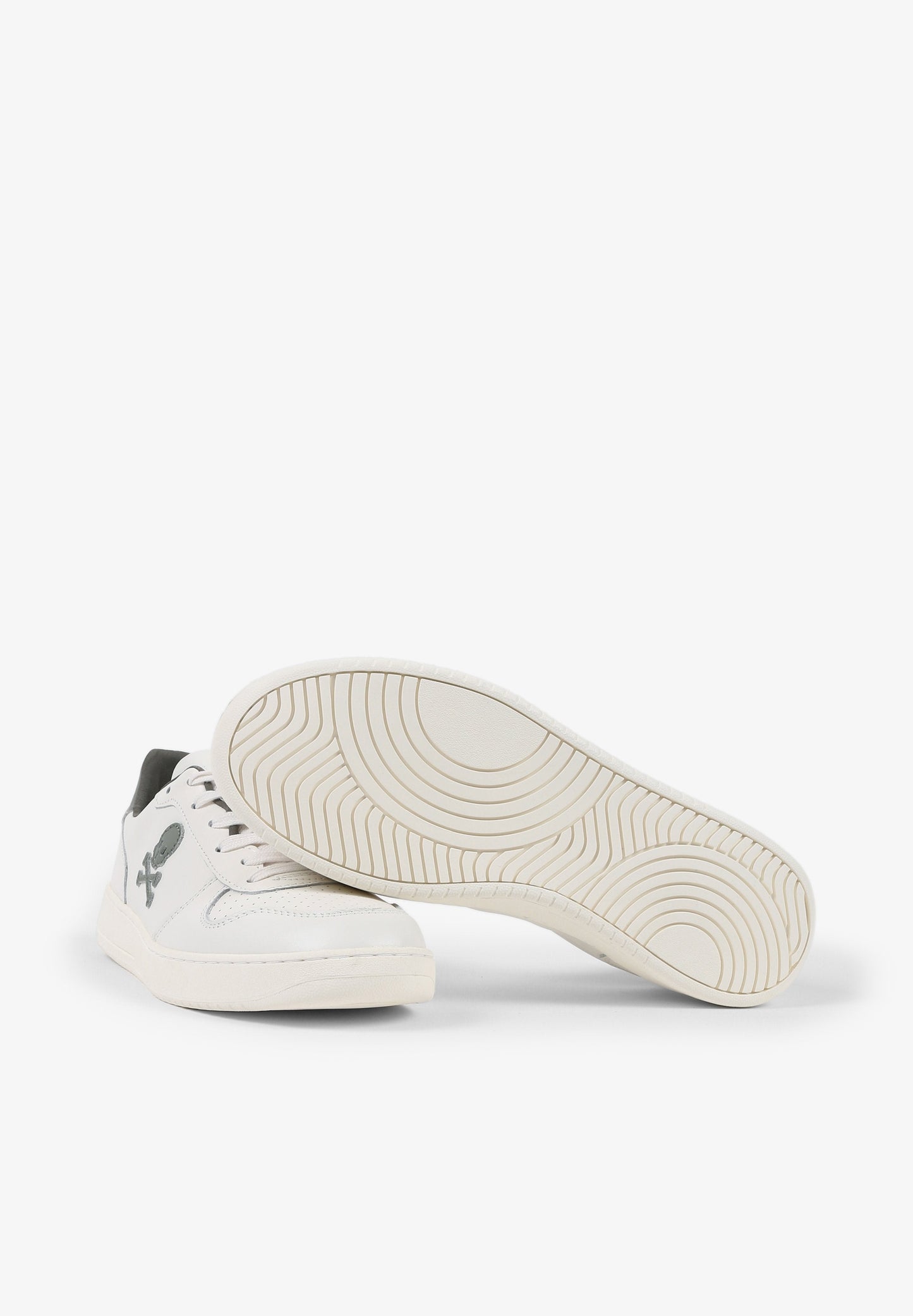 SNEAKERS PIEL DETALLE CONTRASTE