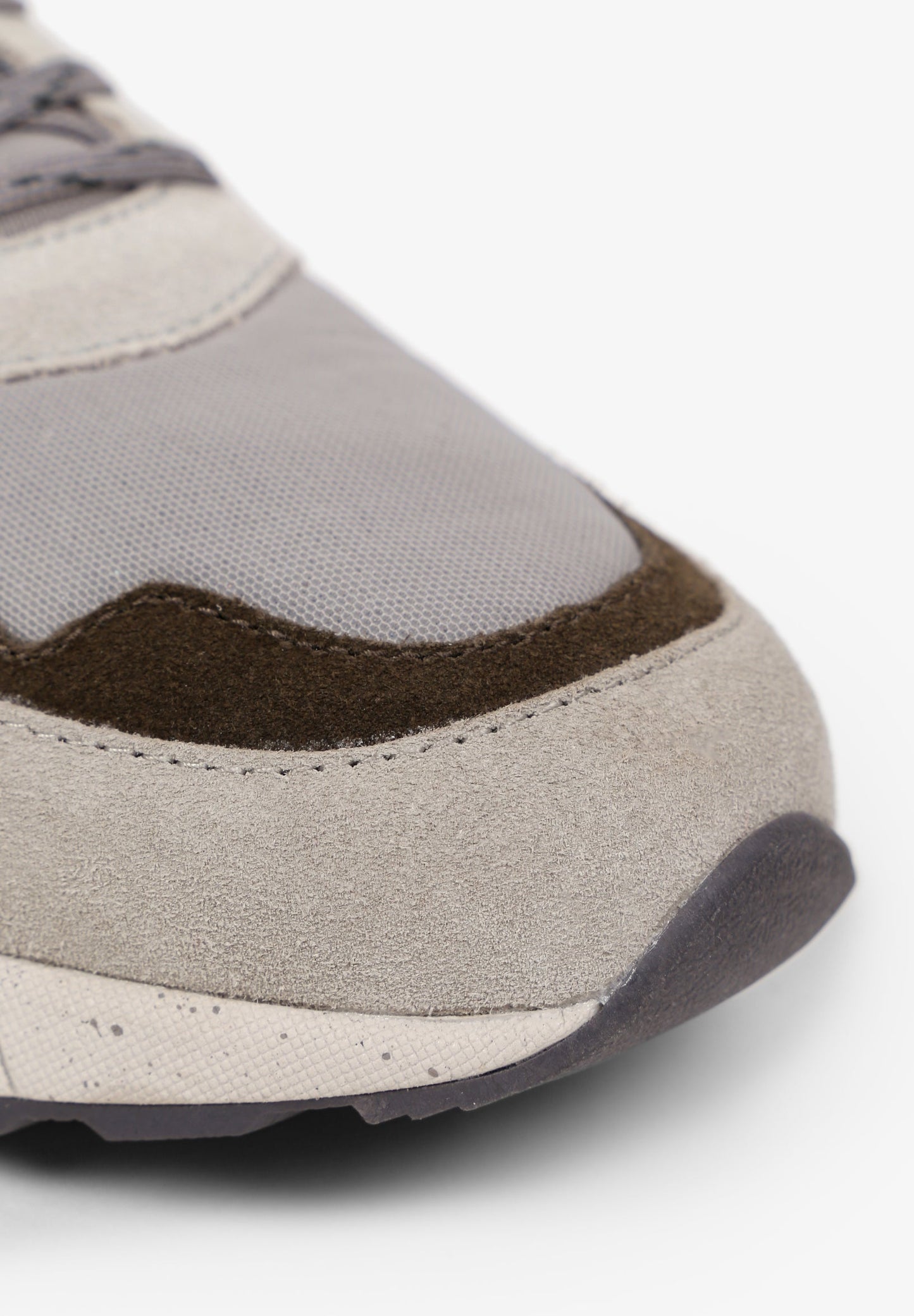 SNEAKERS SUELA ANCHA