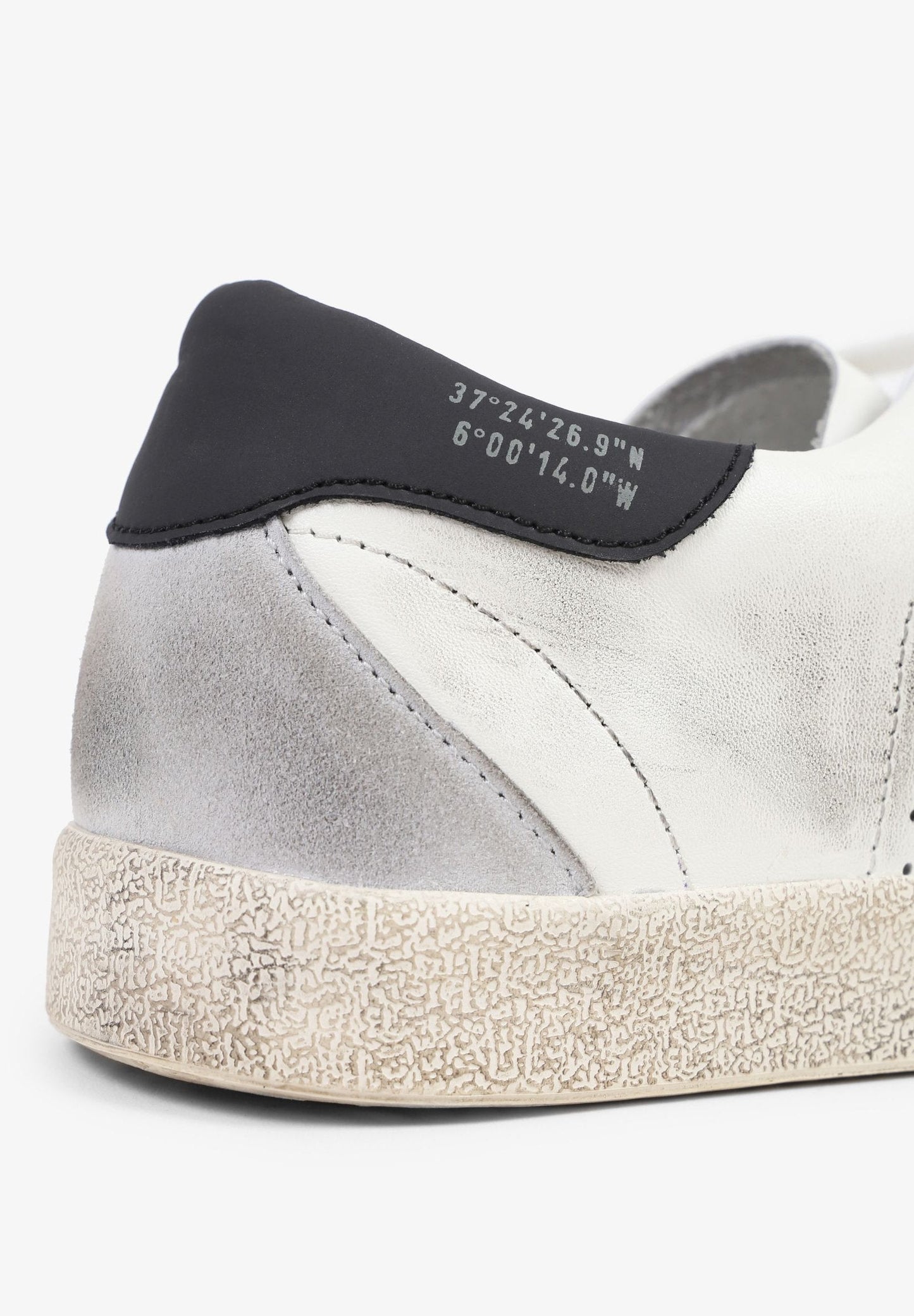 SNEAKERS BAJAS ENVEJECIDAS