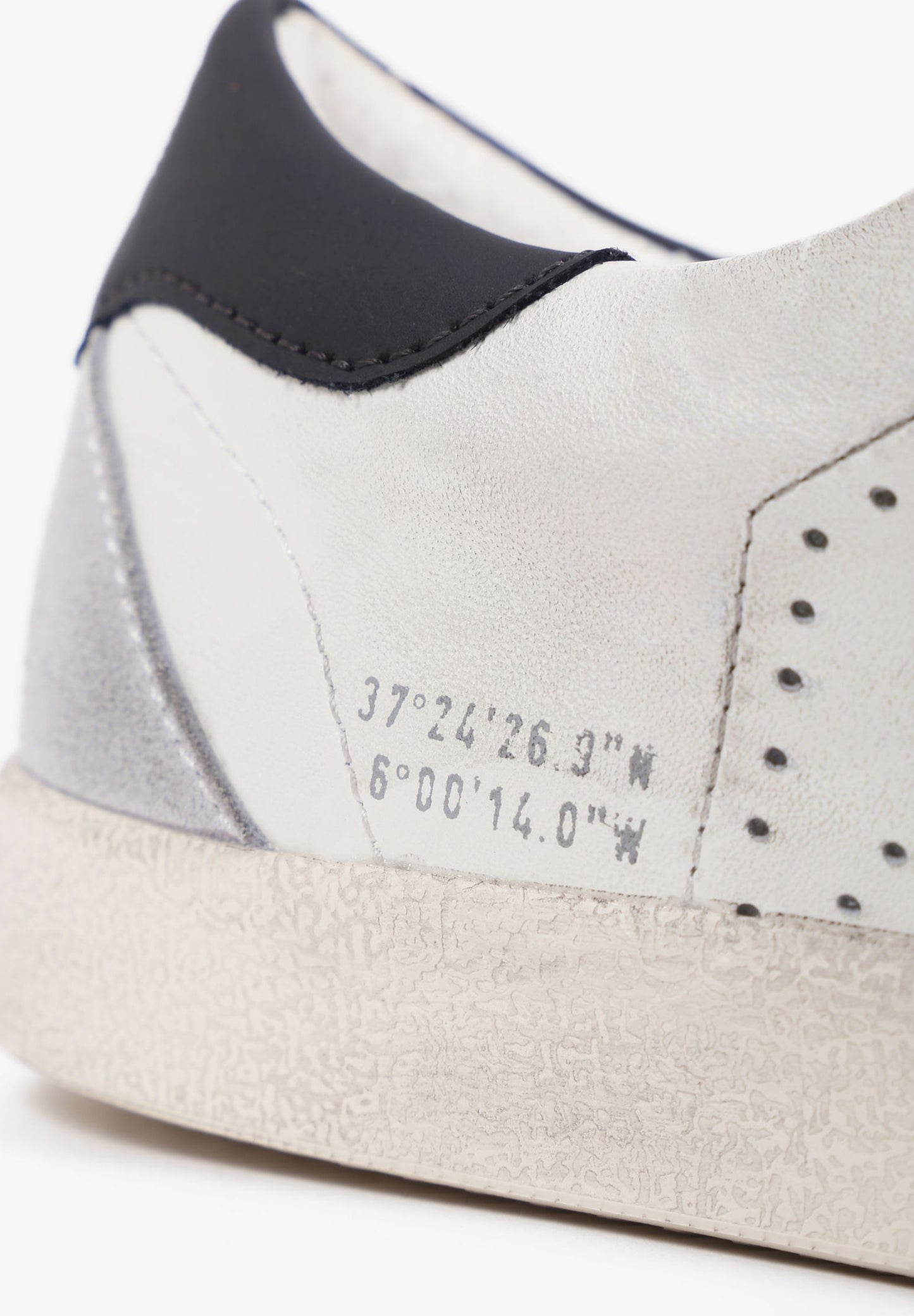 SNEAKERS BAJAS ENVEJECIDAS