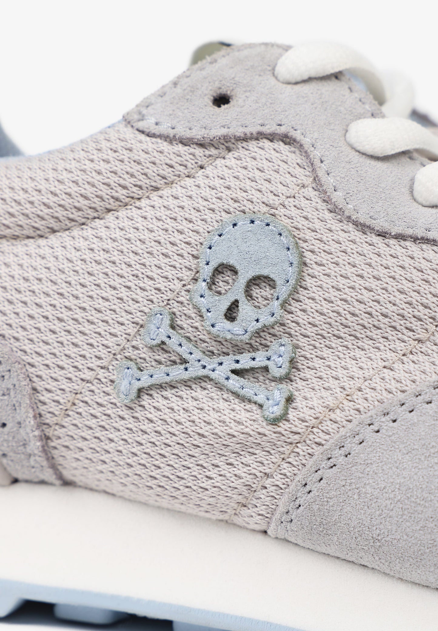 SNEAKERS INSIGNIA SCALPERS