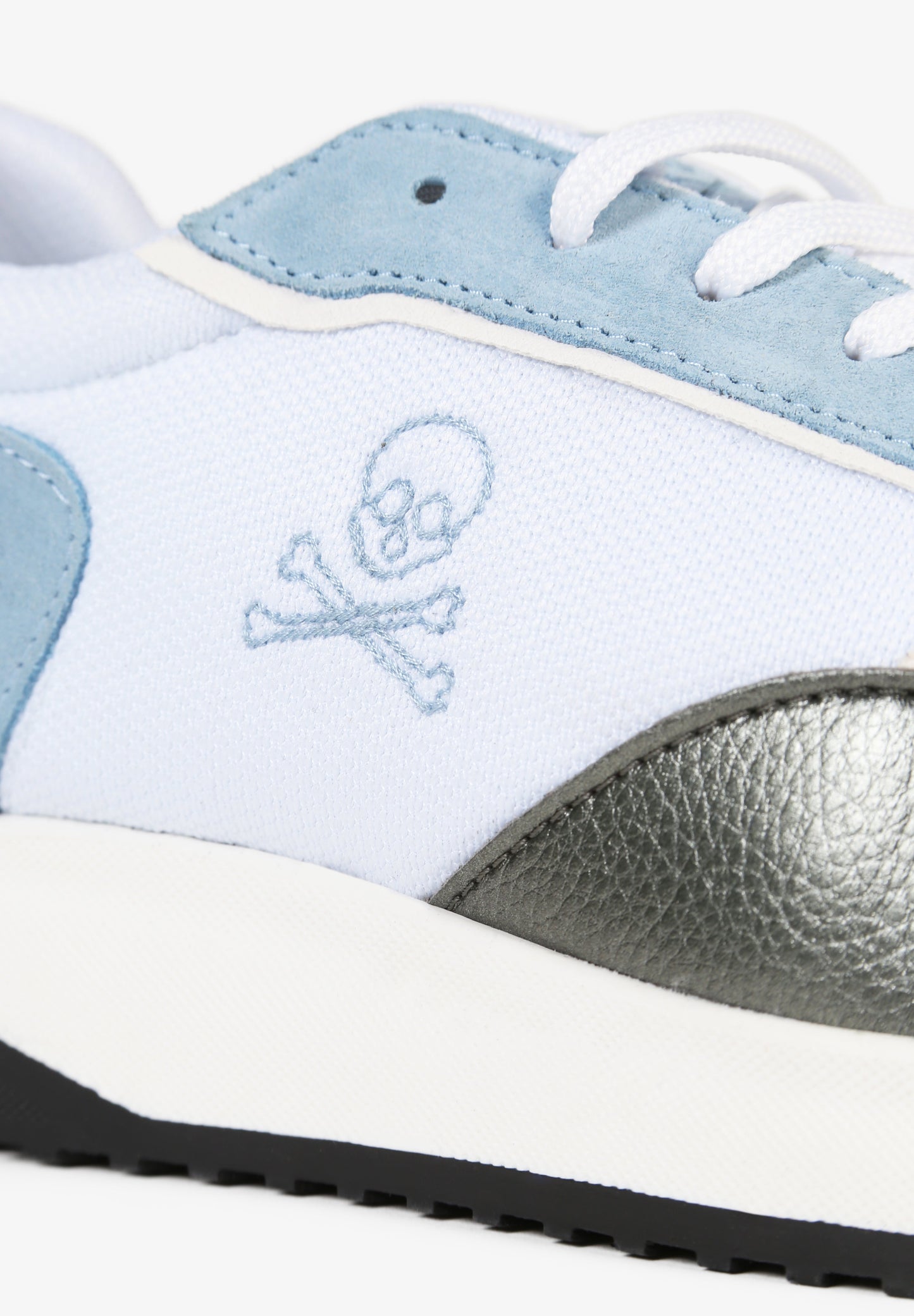 SNEAKERS SUELA ANCHA