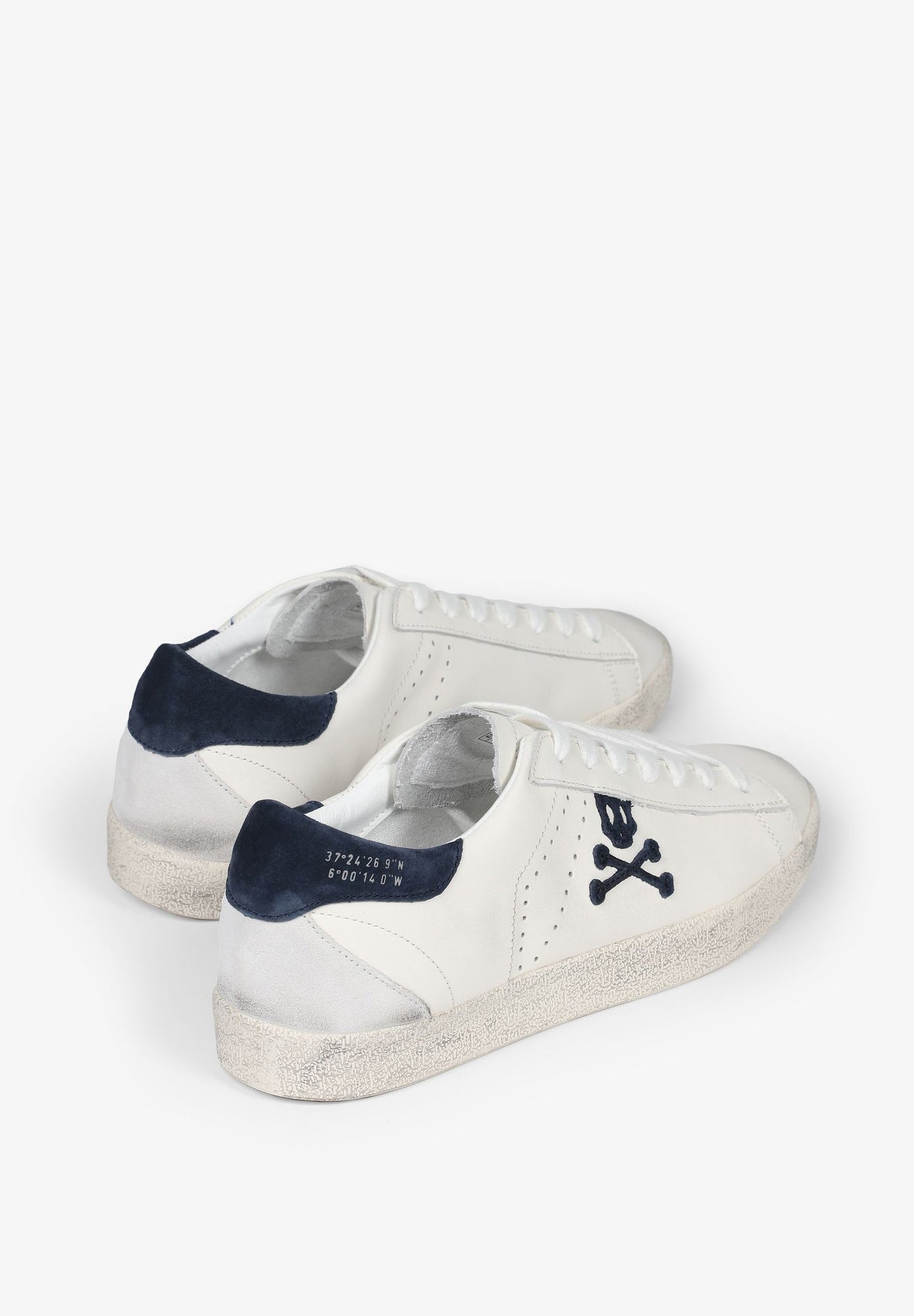 SNEAKERS BAJAS ENVEJECIDAS