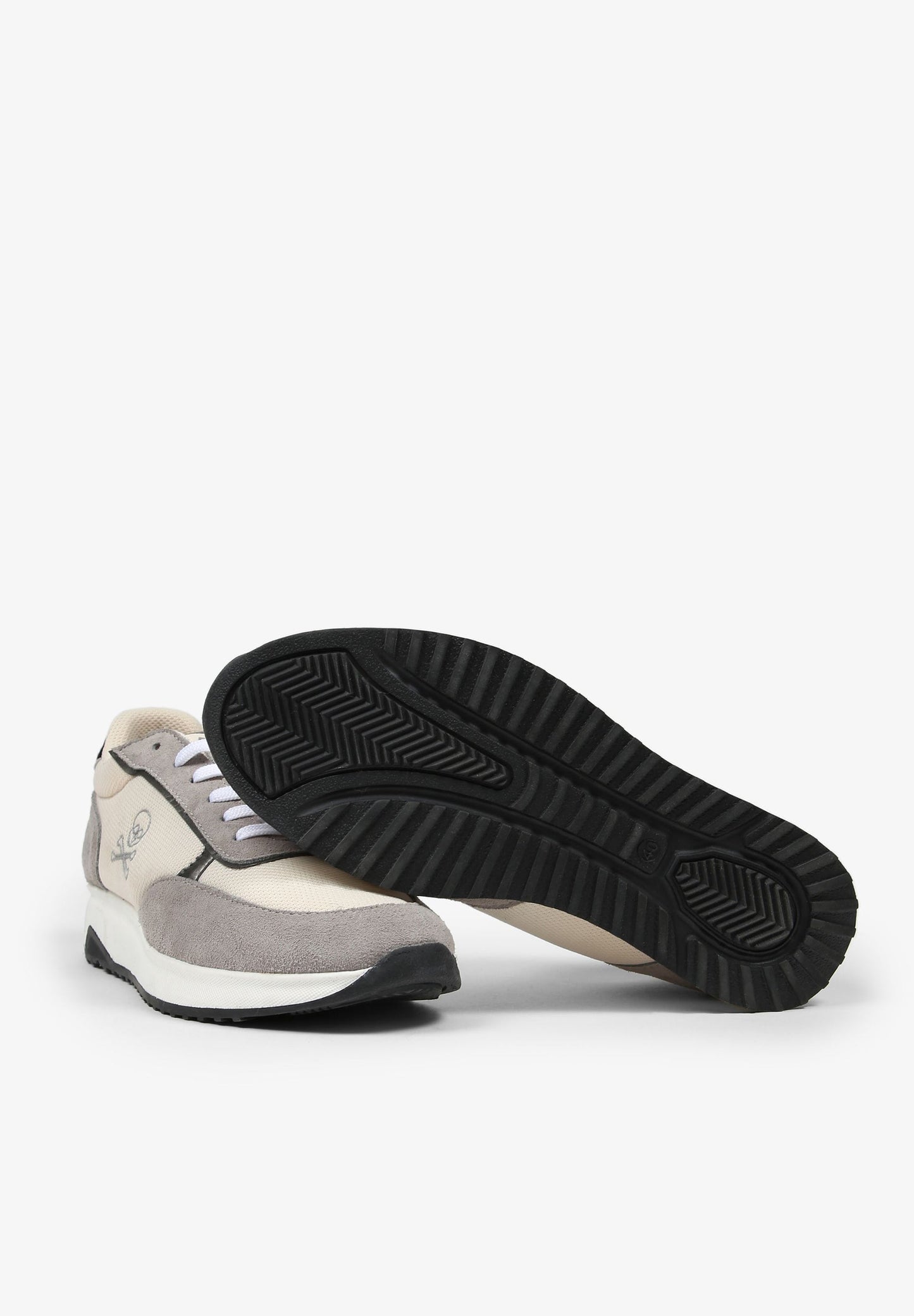 SNEAKERS SUELA ANCHA CEBRA