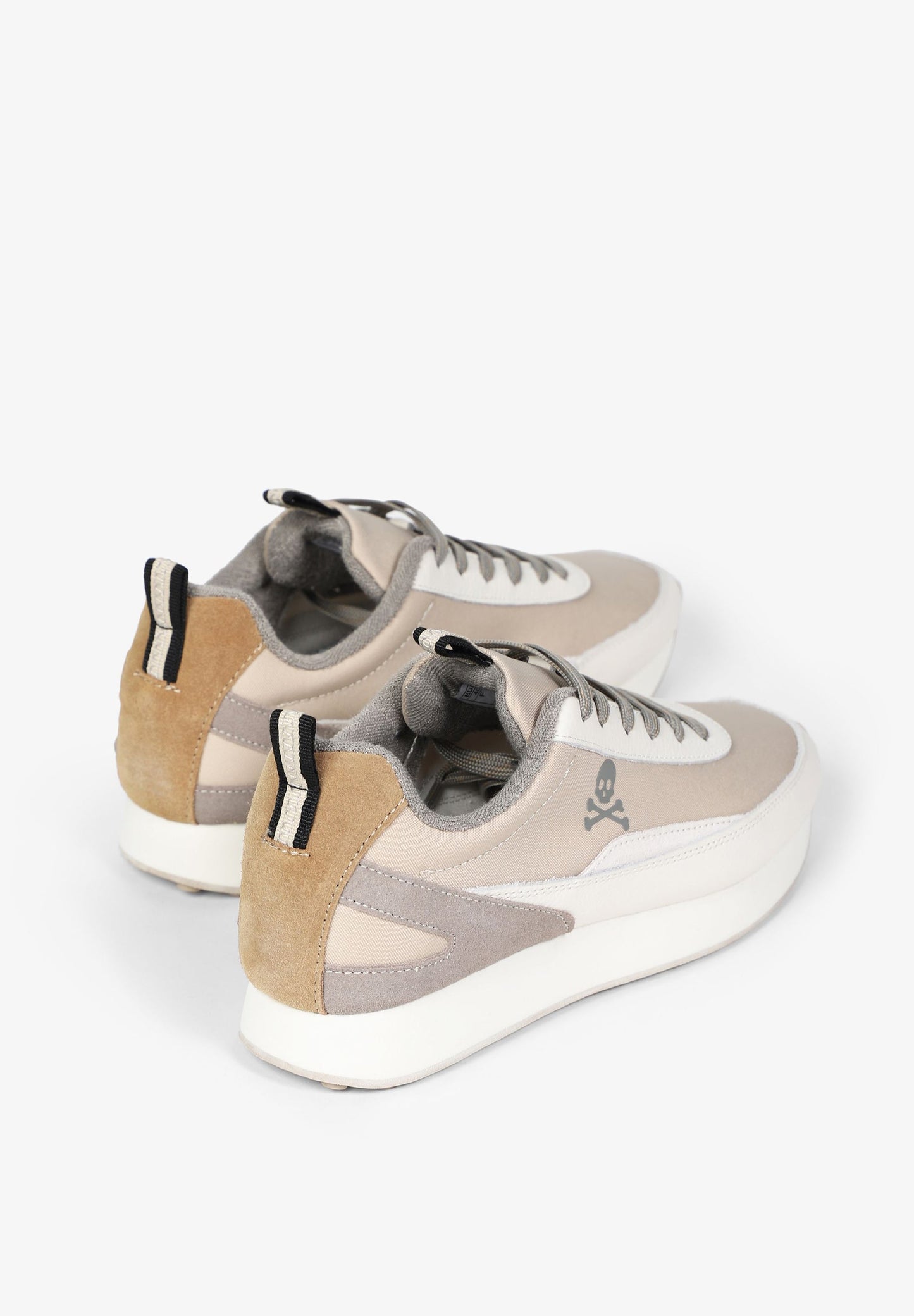 SNEAKERS SUELA ANCHA