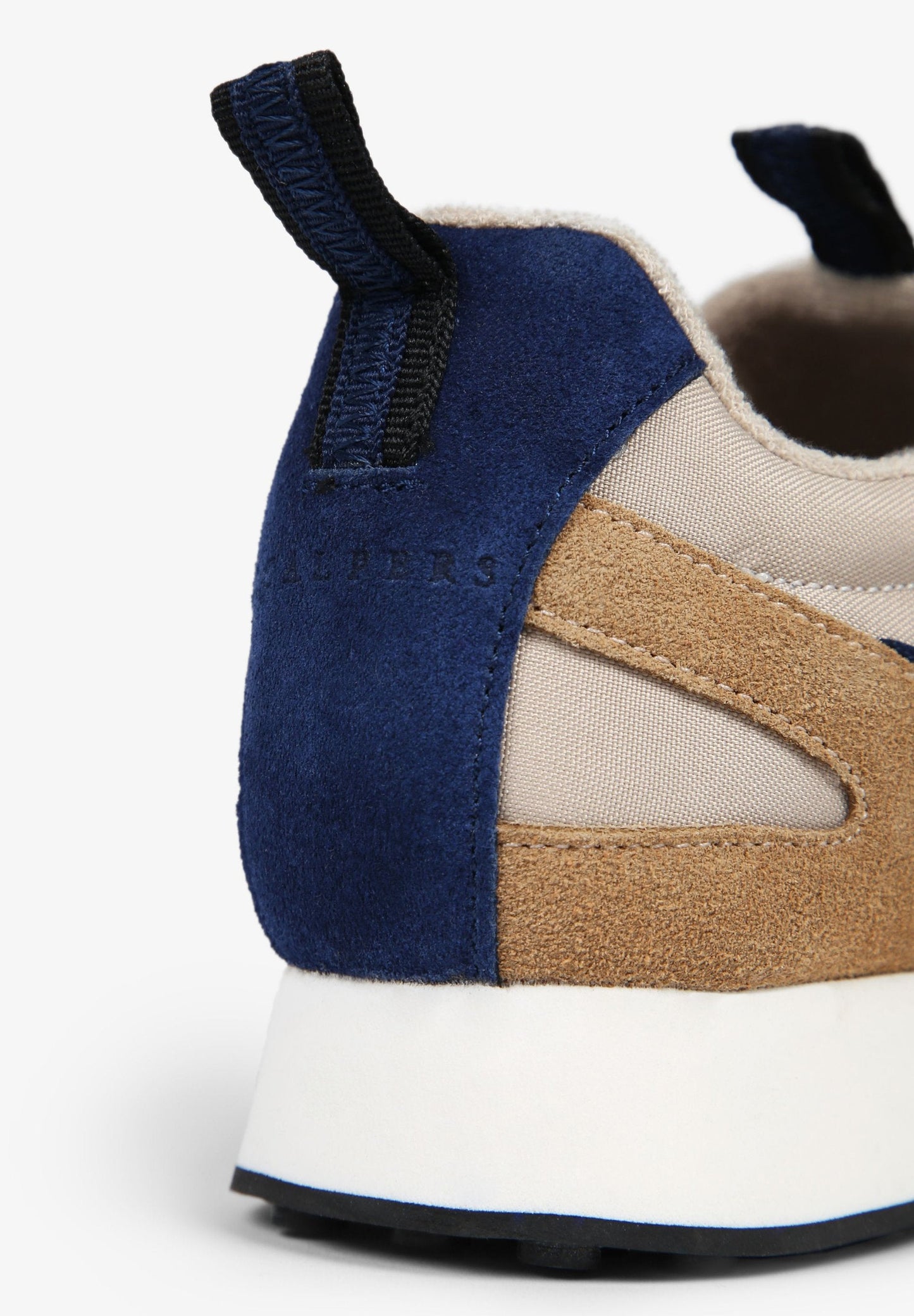 SNEAKERS SUELA ANCHA