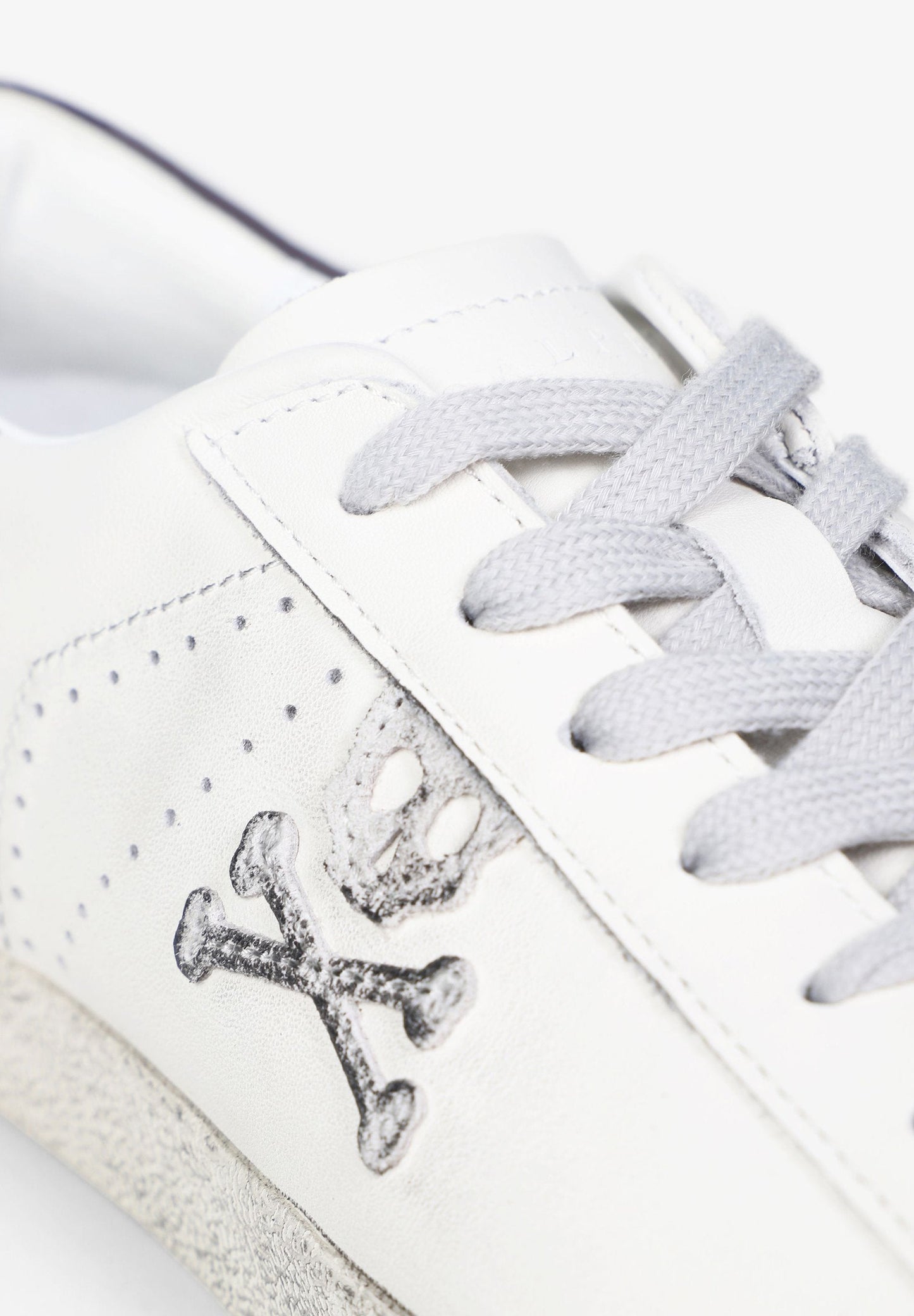 SNEAKERS BAJAS ENVEJECIDAS