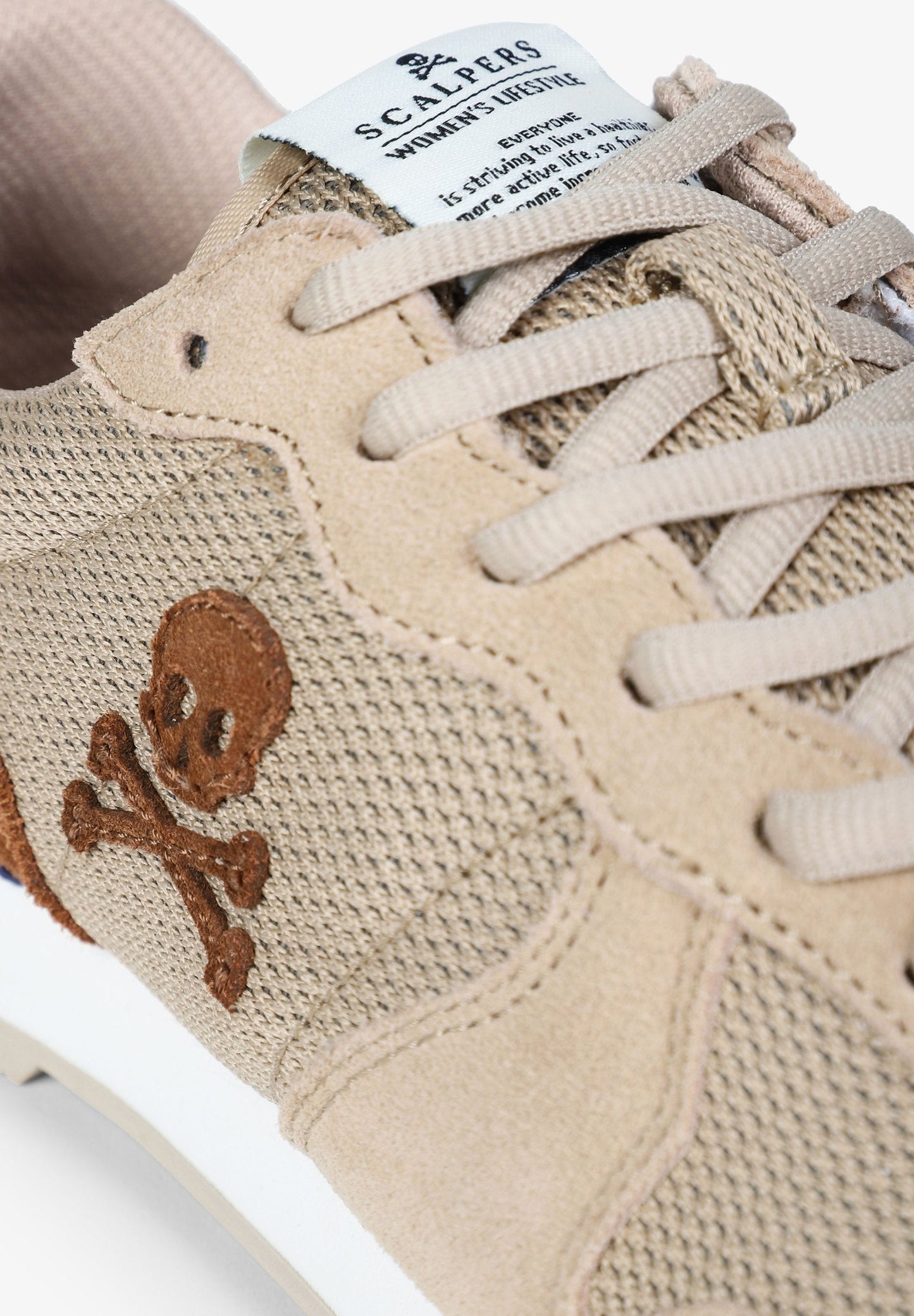 SNEAKERS INSIGNIA CALAVERA