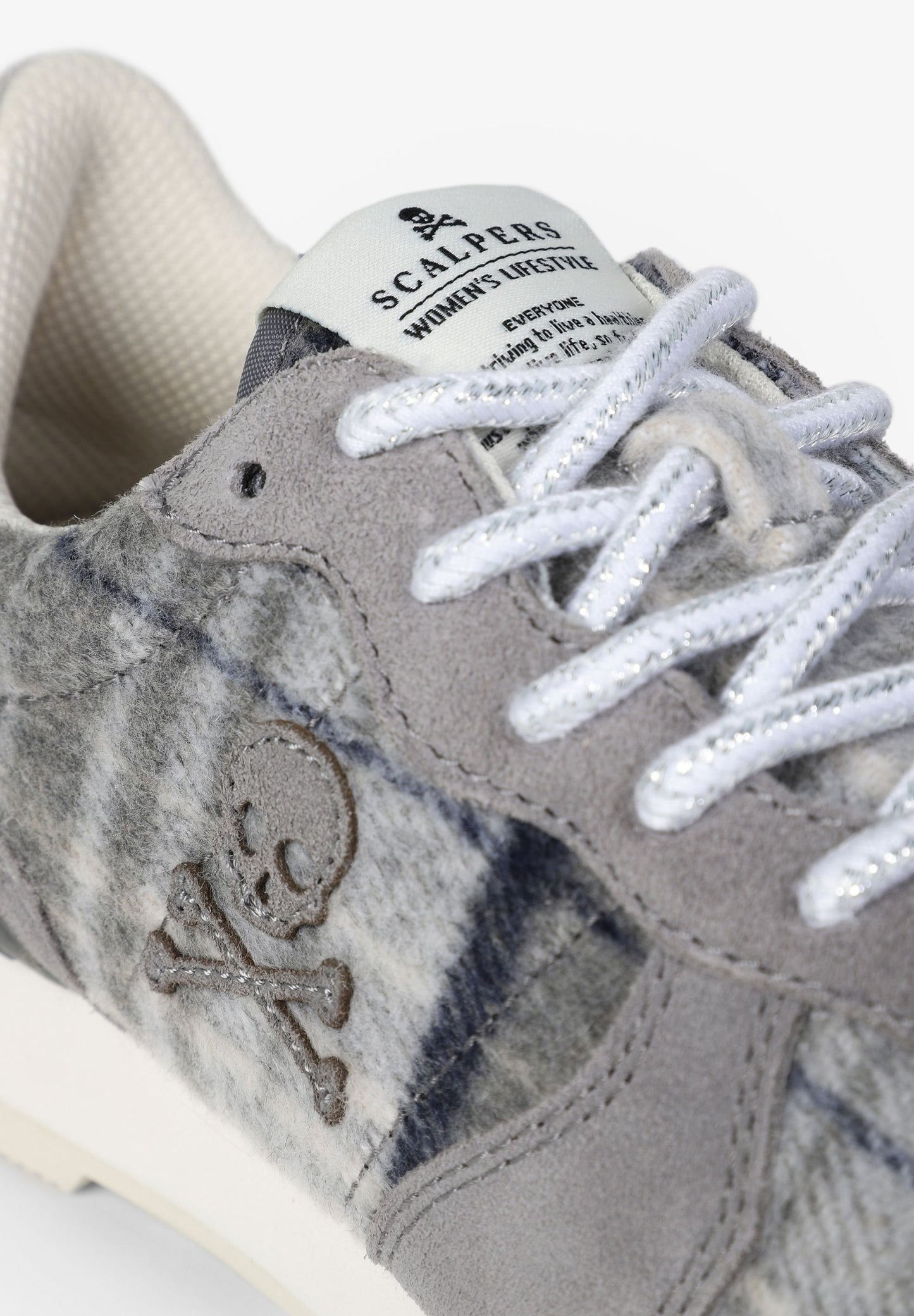 SNEAKERS INSIGNIA CUADROS