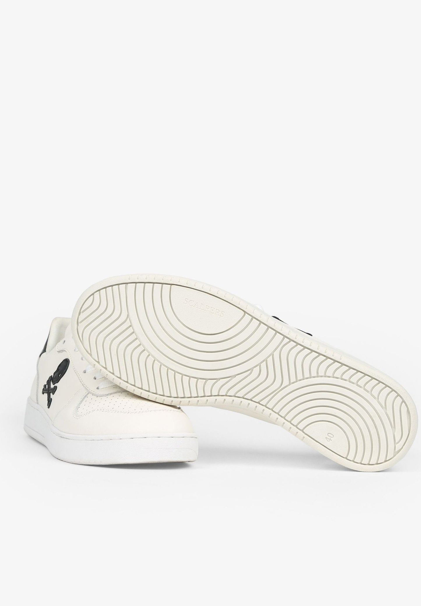 SNEAKERS DETALLE CONTRASTE