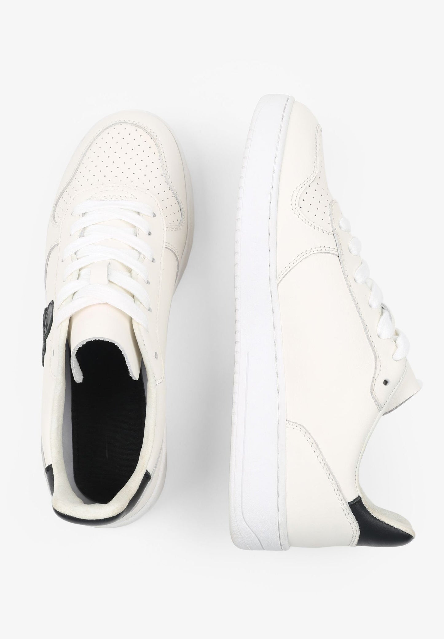 SNEAKERS DETALLE CONTRASTE