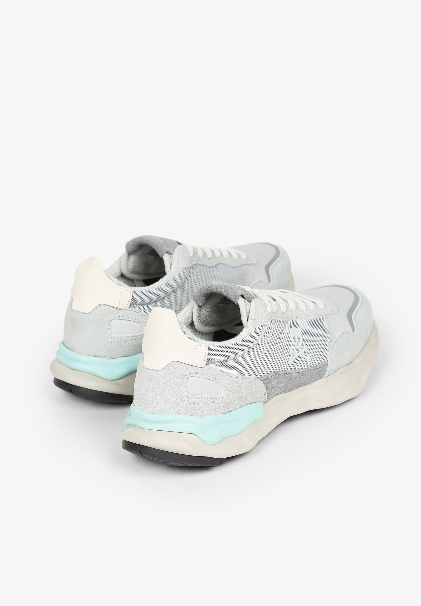 SNEAKERS PREMIUM DETALLES