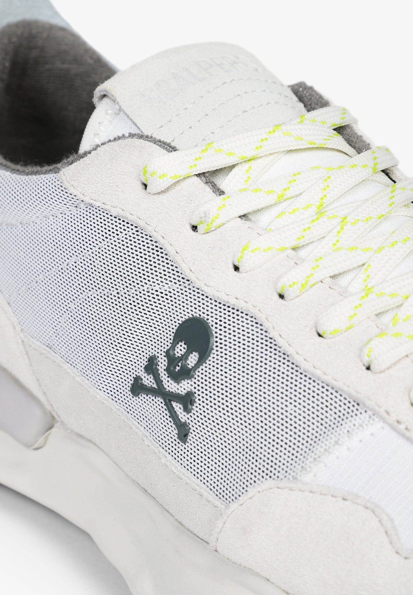 SNEAKERS PREMIUM DETALLES