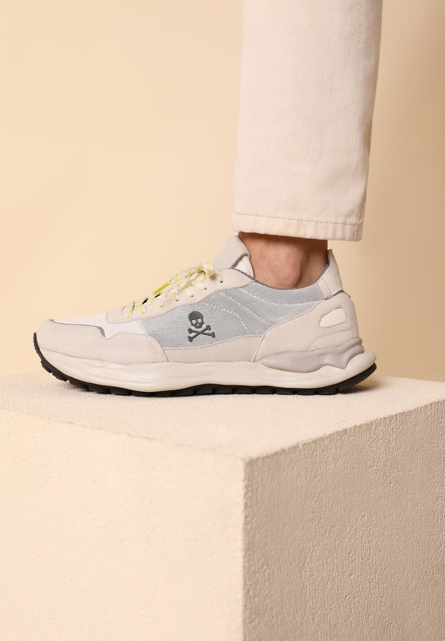 SNEAKERS PREMIUM DETALLES