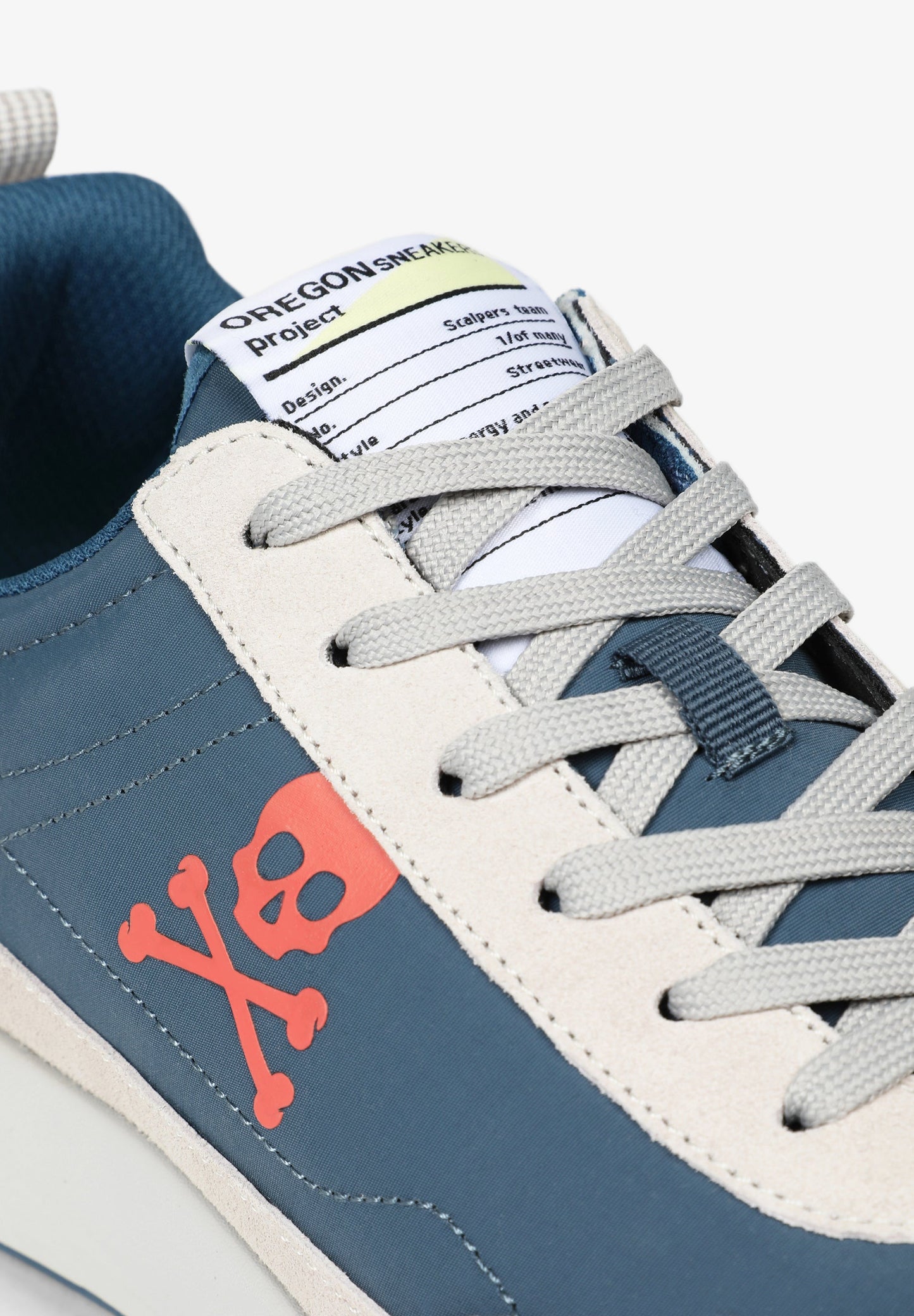 SNEAKERS SUELA ESPECIAL