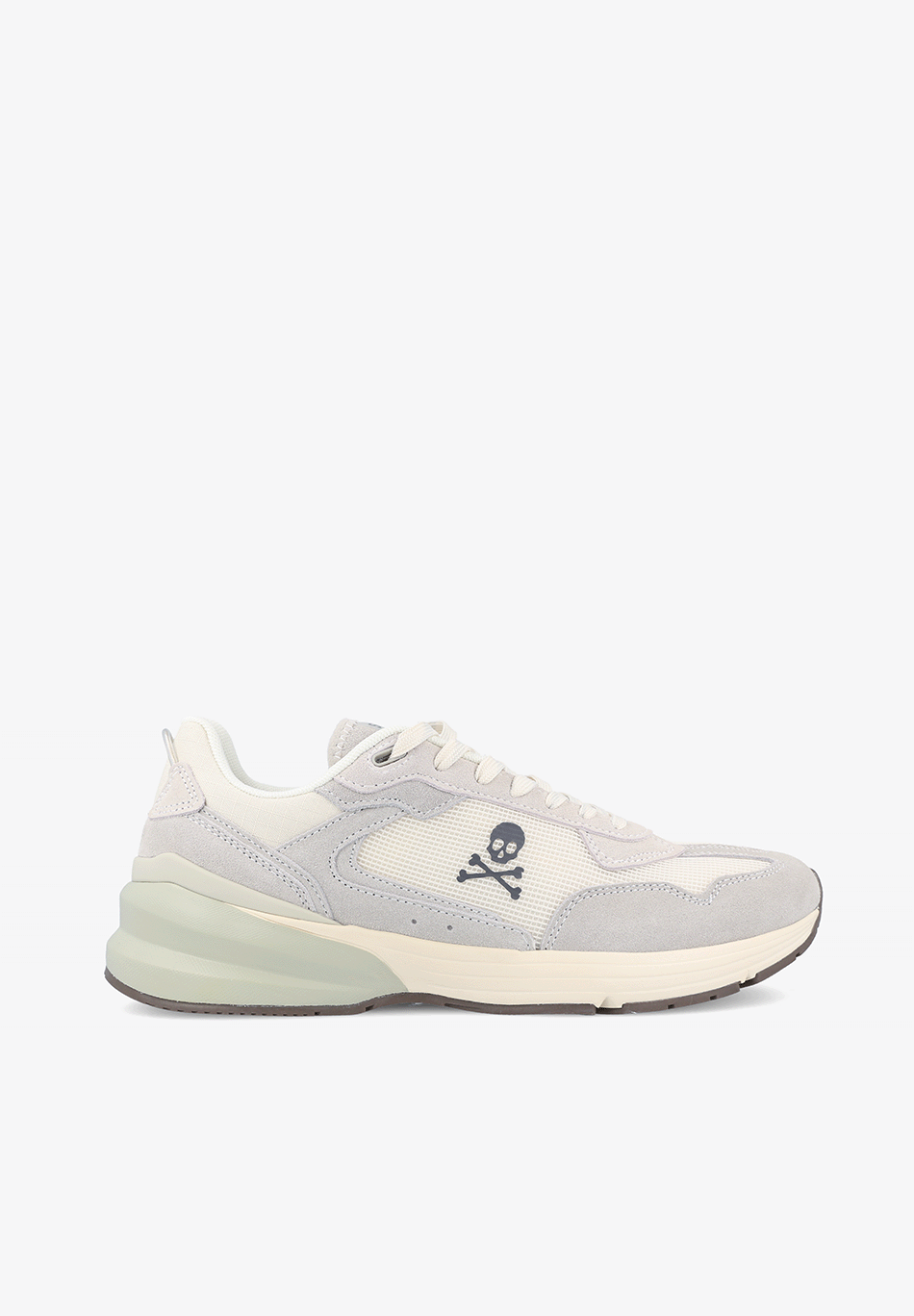 SNEAKERS TALÓN ENGOMADO