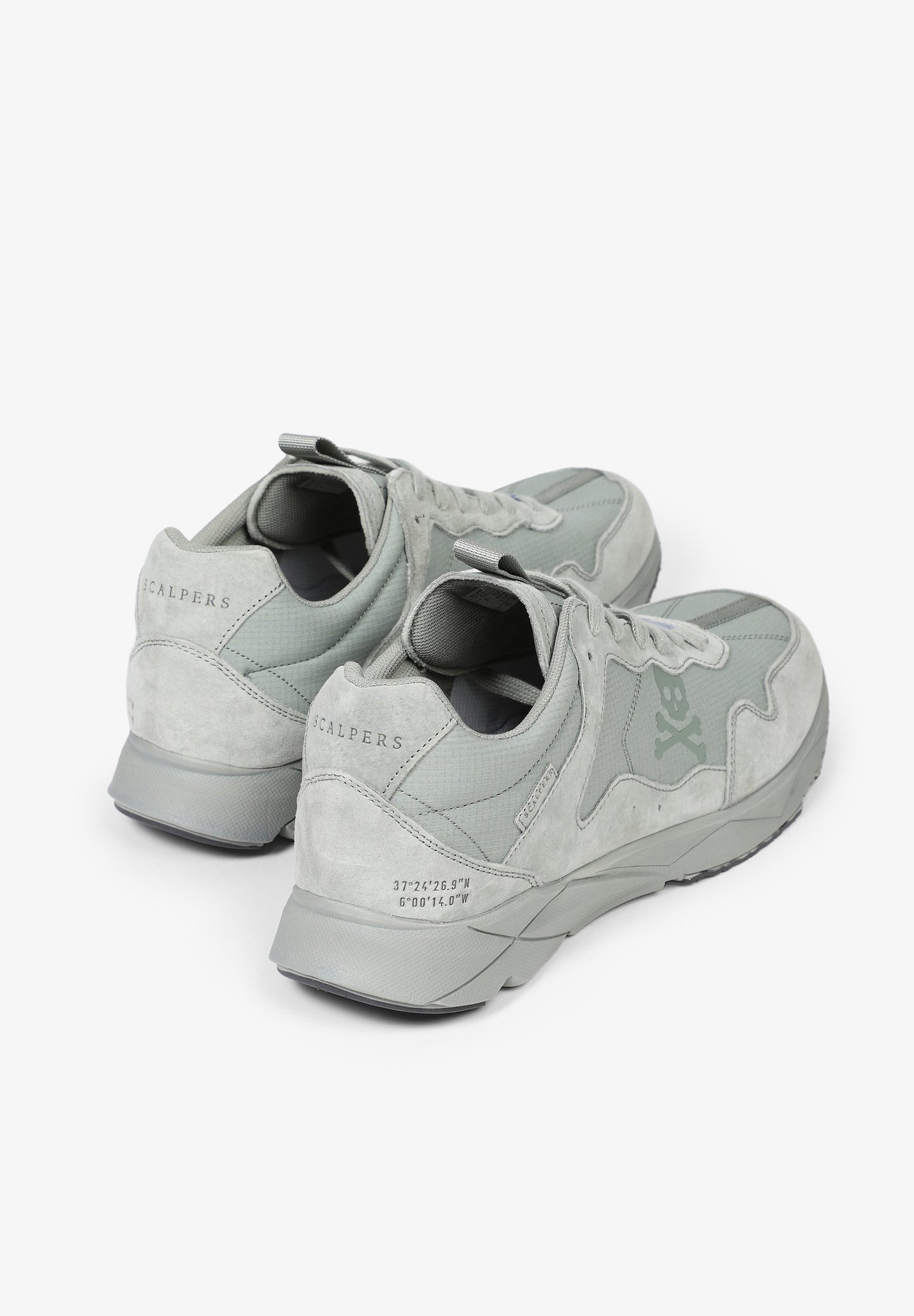 SNEAKERS CONFORT CALAVERA