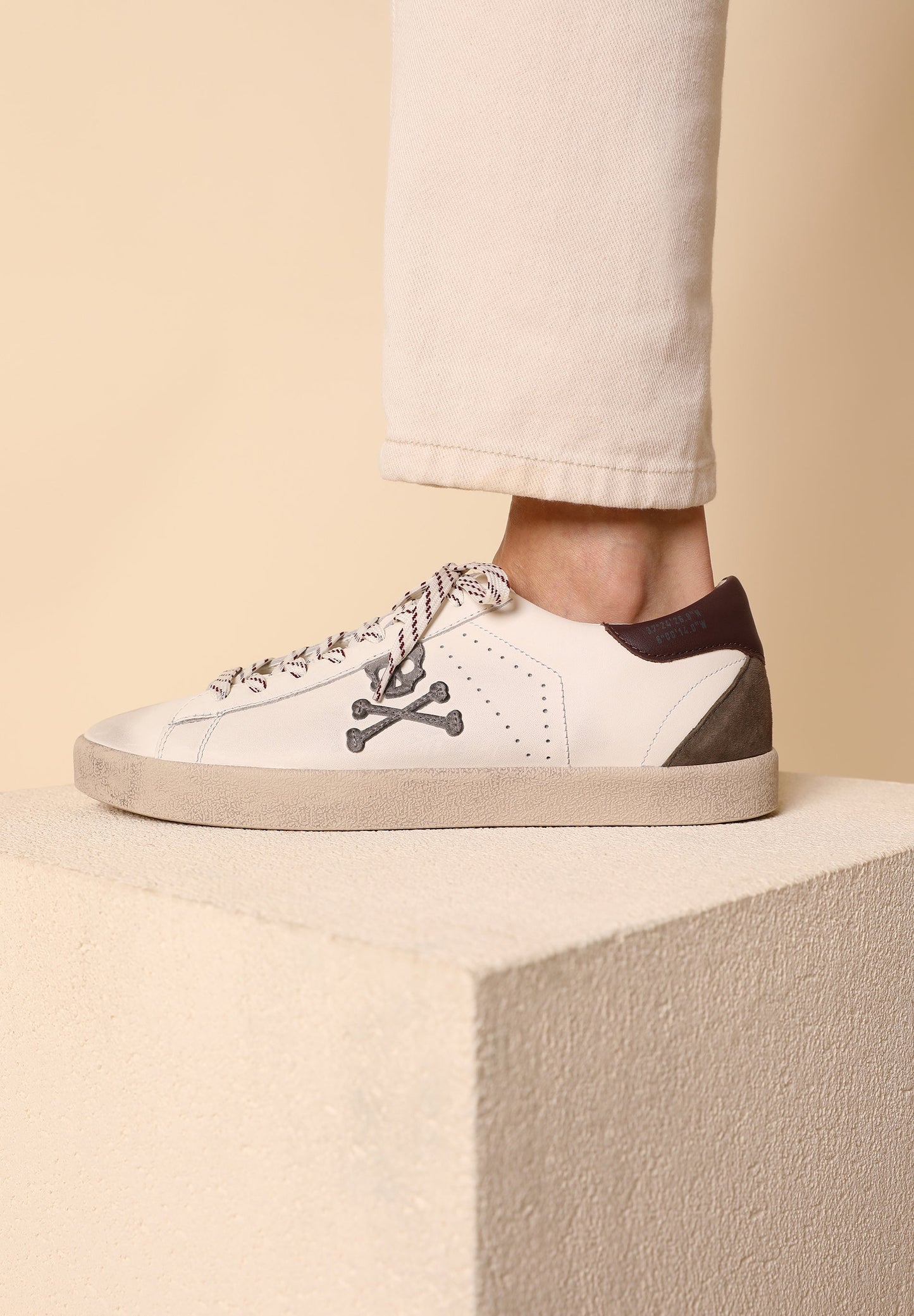 SNEAKERS BAJAS ENVEJECIDAS