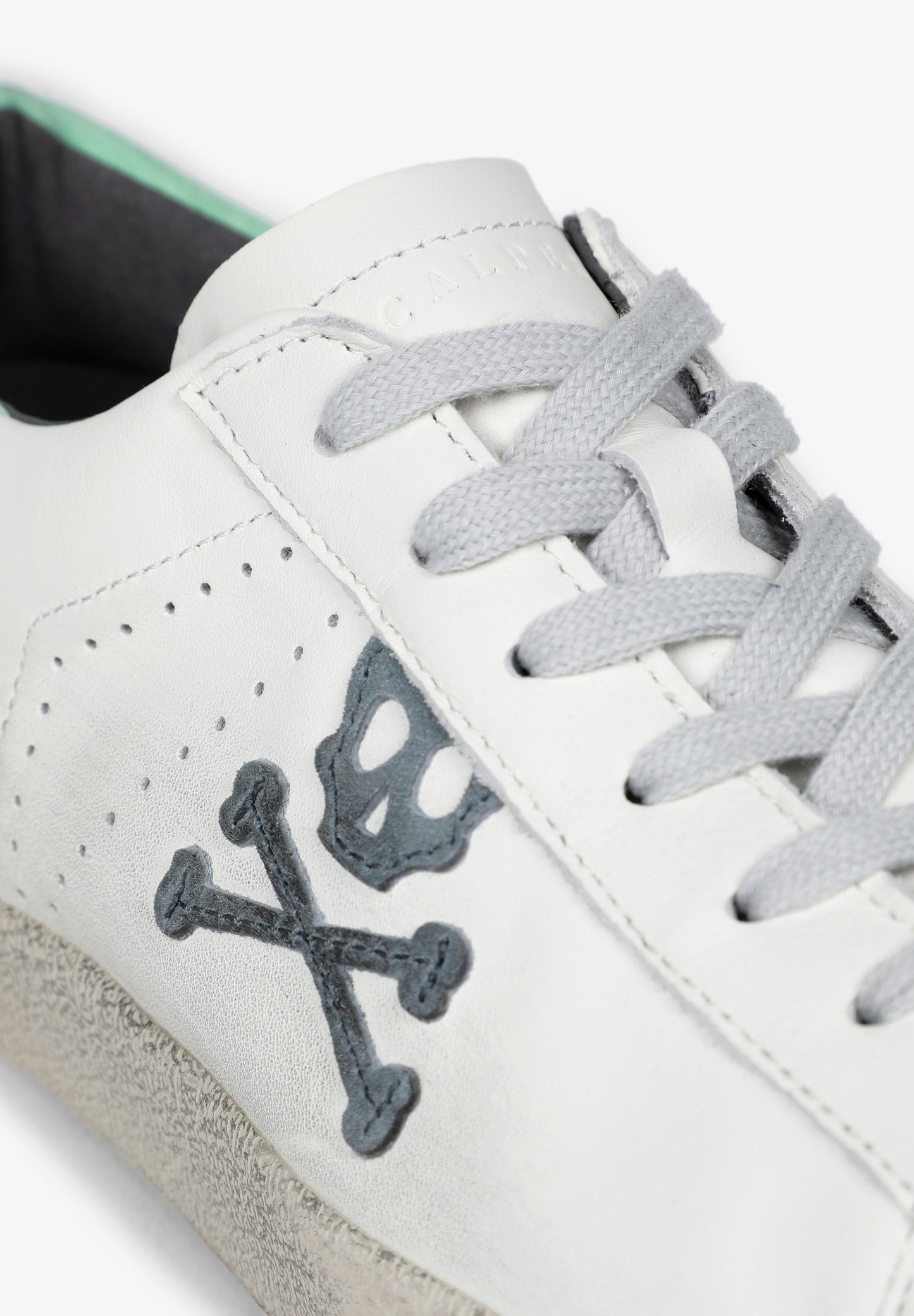 SNEAKERS BAJAS ENVEJECIDAS