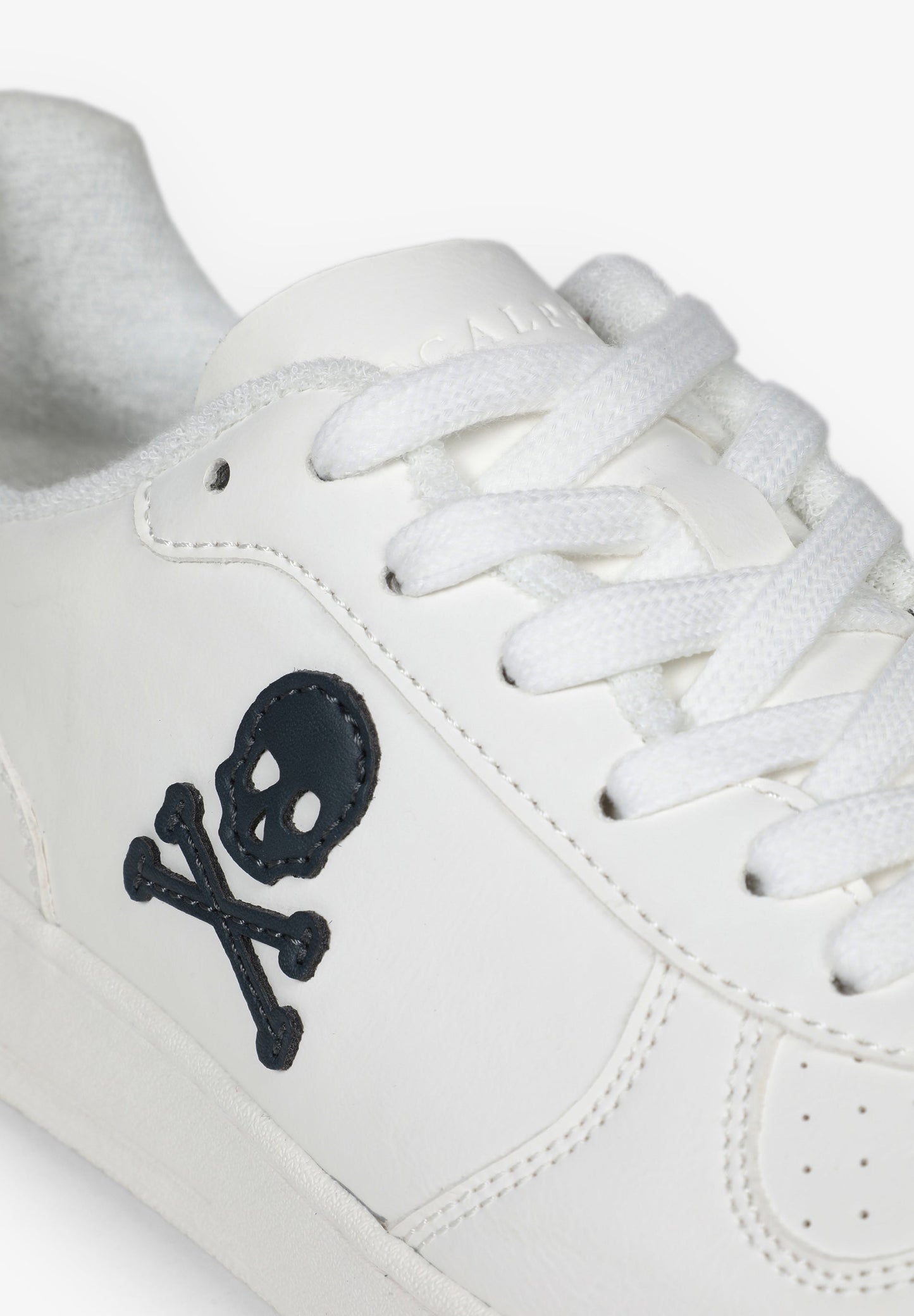 SNEAKERS ECO DETALLE CONTRASTE