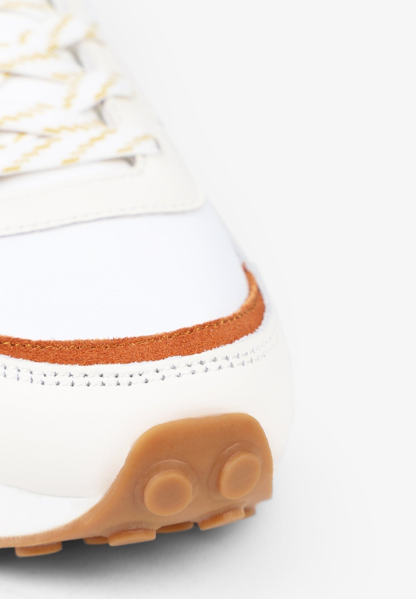 SNEAKERS SUELA PLATAFORMA