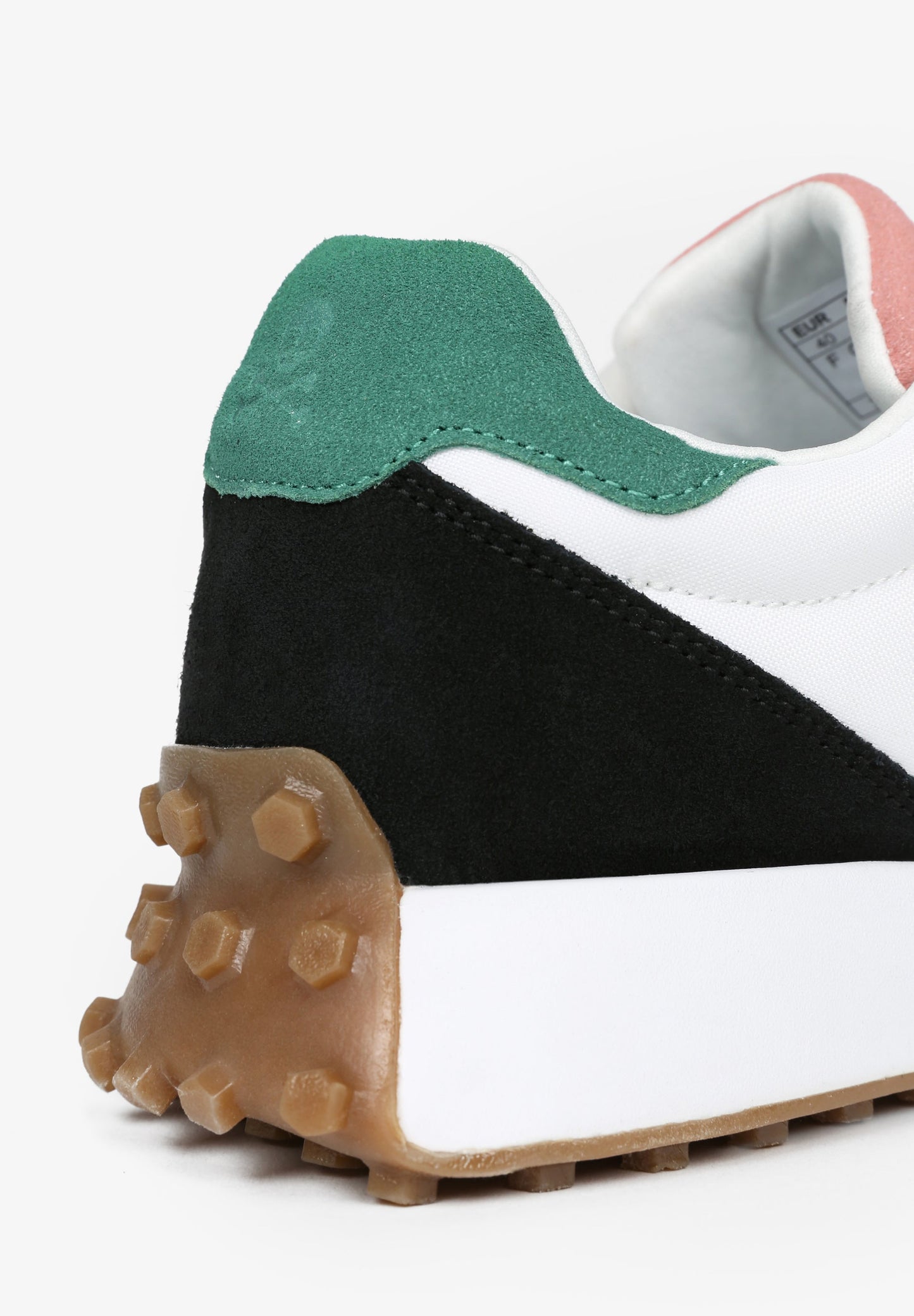 SNEAKERS SUELA ESPECIAL